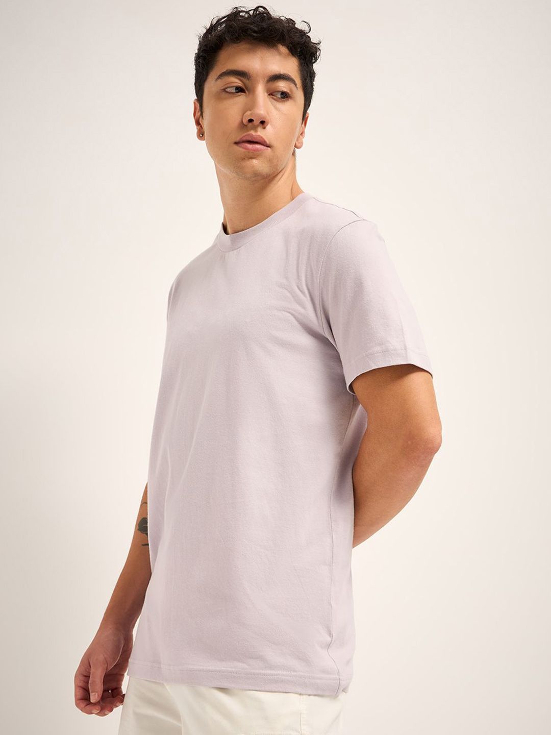 THE BEAR HOUSE Men Solid Round Neck  Pure Cotton T-shirt