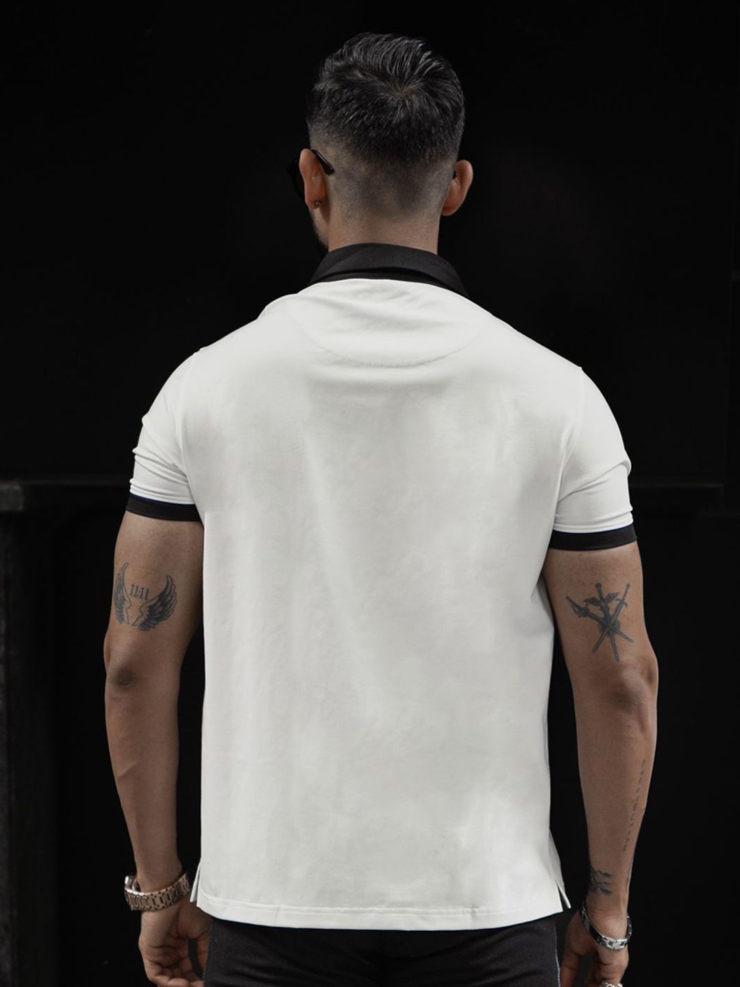 Powerlook Men Solid Polo Collar Cotton T-shirt