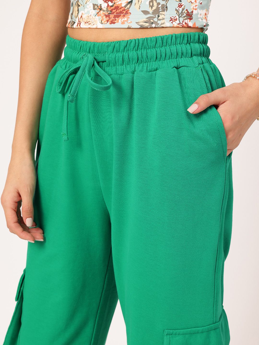 DressBerry Women Utility Outfitter Cargo Style Joggers