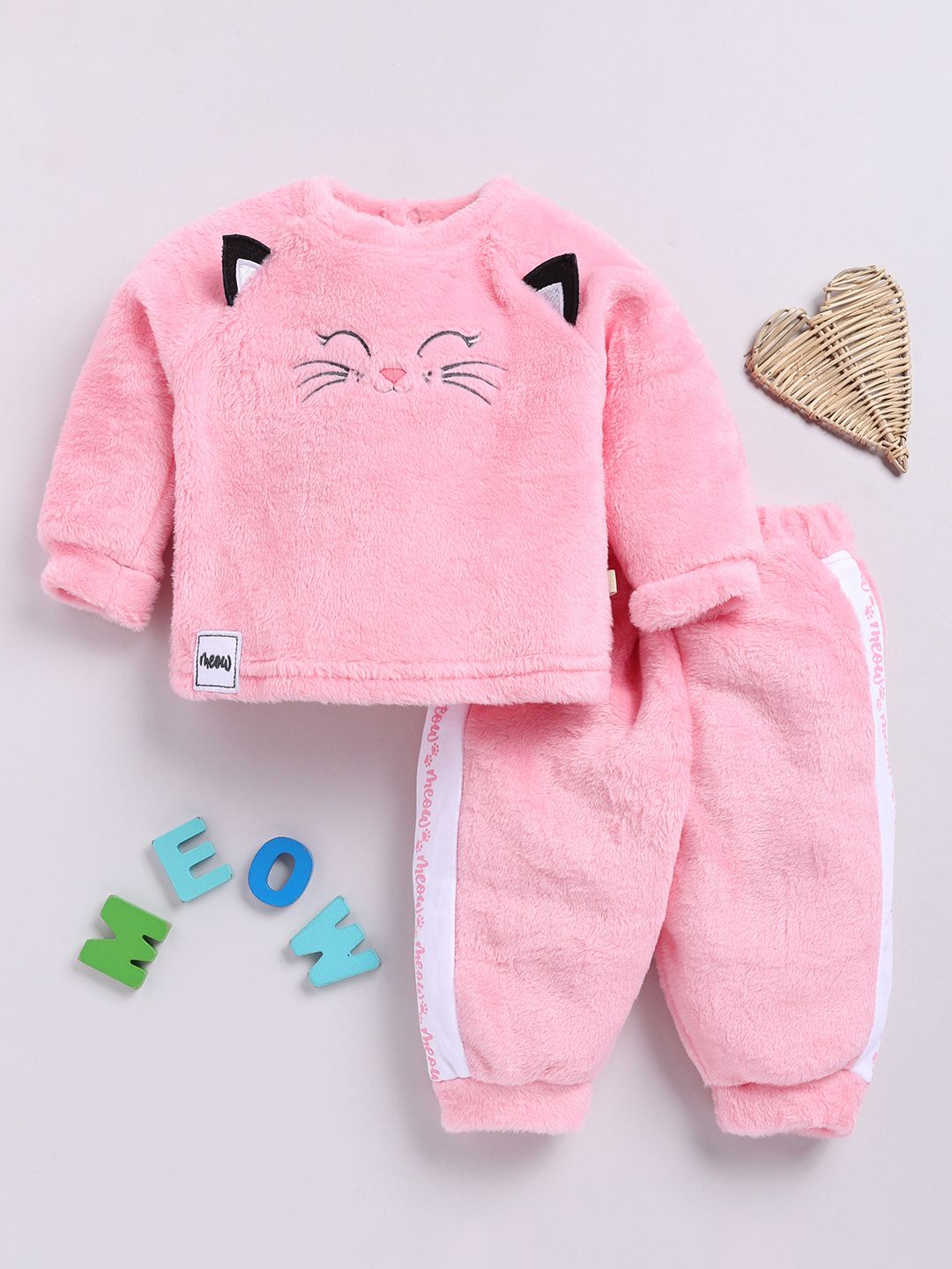 Moms Love Infant Girls Embroidered Sweatshirt With Joggers