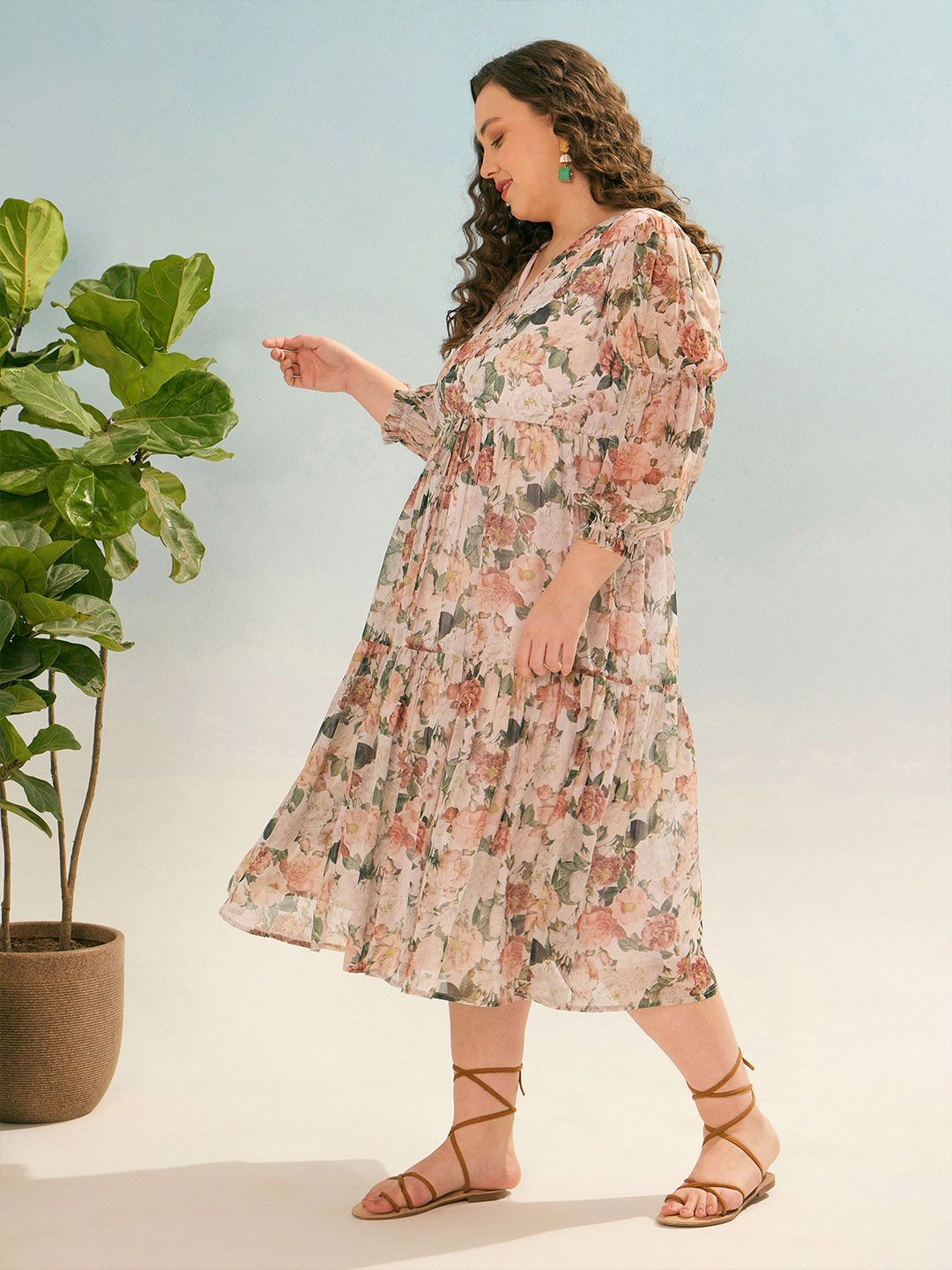 SASSAFRAS Curve Women Plus Size Floral Printed Tiered  Georgette Empire Midi Dress