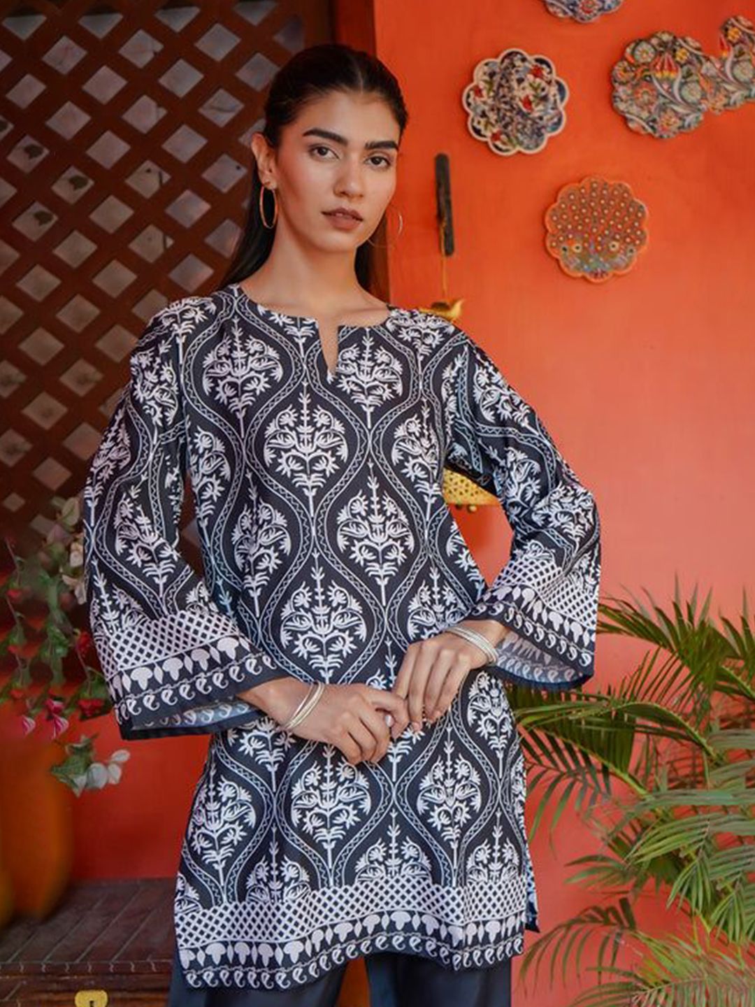 HOUSE OF KARI Printkari Printed Tunic & Trouser