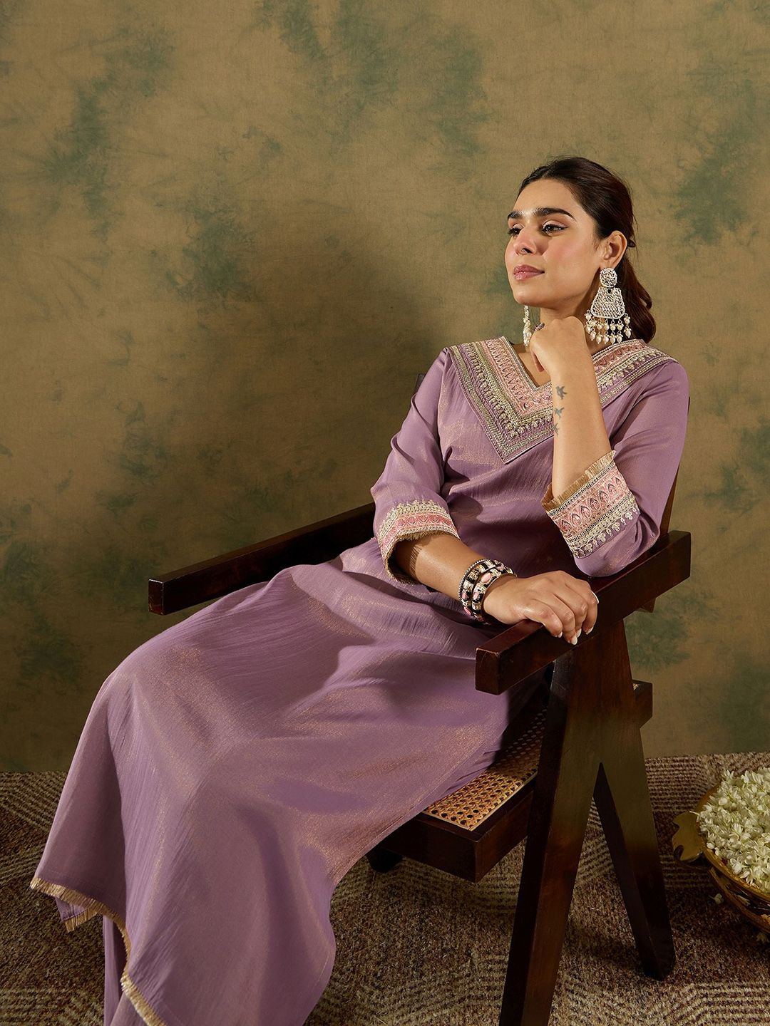 Indo Era Ethnic Motifs Embroidered Kurta With Trousers