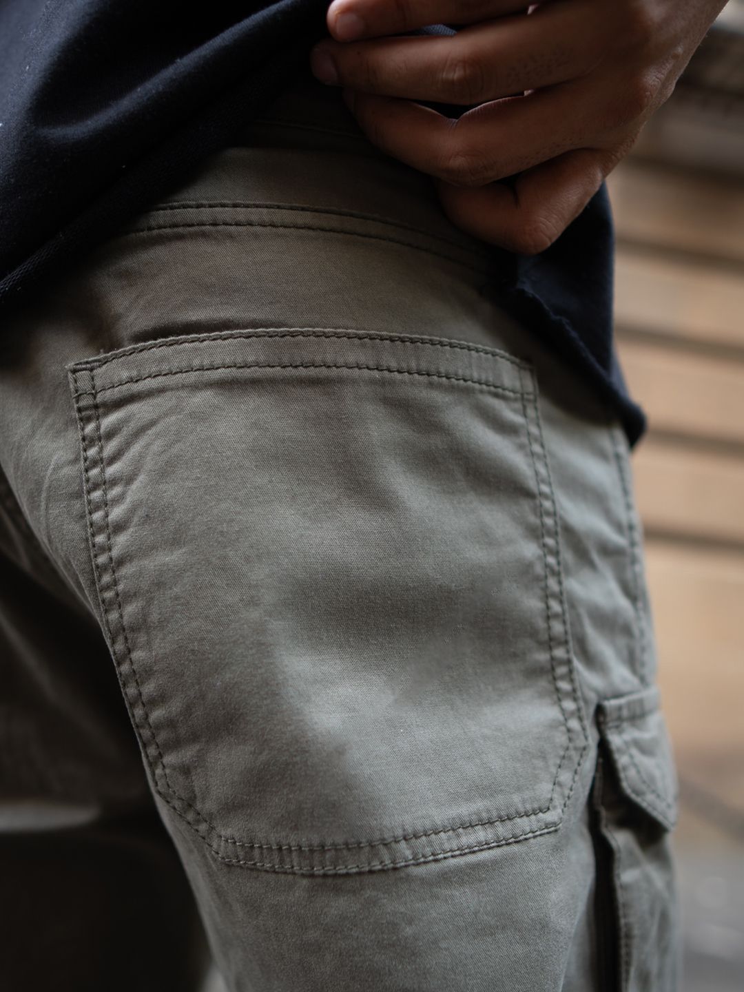 Powerlook Men Loose Fit Cargo Trousers