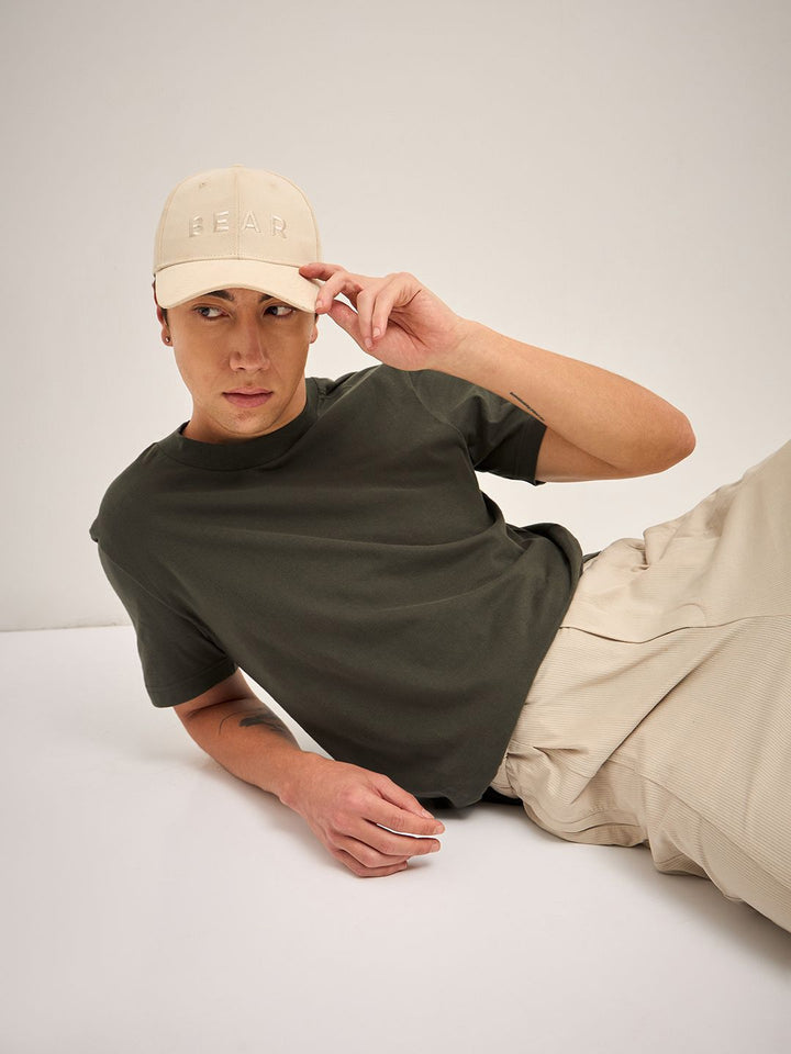 THE BEAR HOUSE Men Solid Round Neck Cotton T-shirt