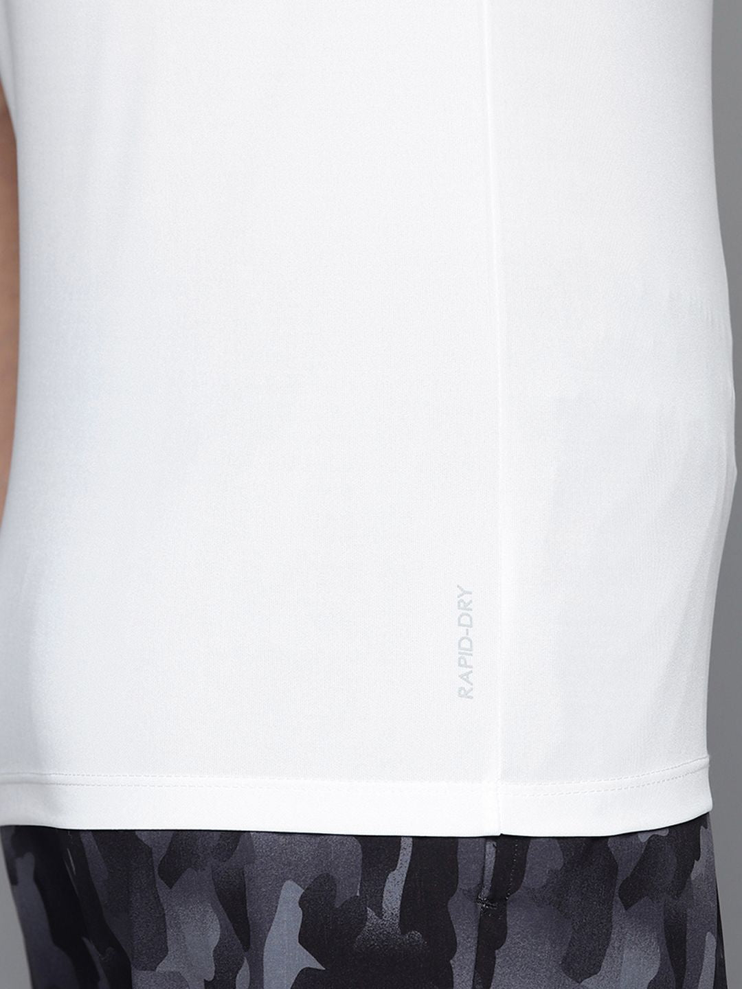 HRX By Hrithik Roshan Training Men Optic White Rapid-Dry Solid Tshirts