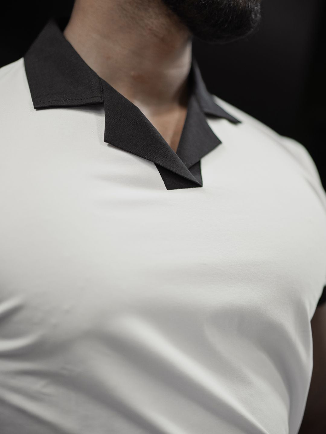 Powerlook Men Solid Polo Collar Cotton T-shirt