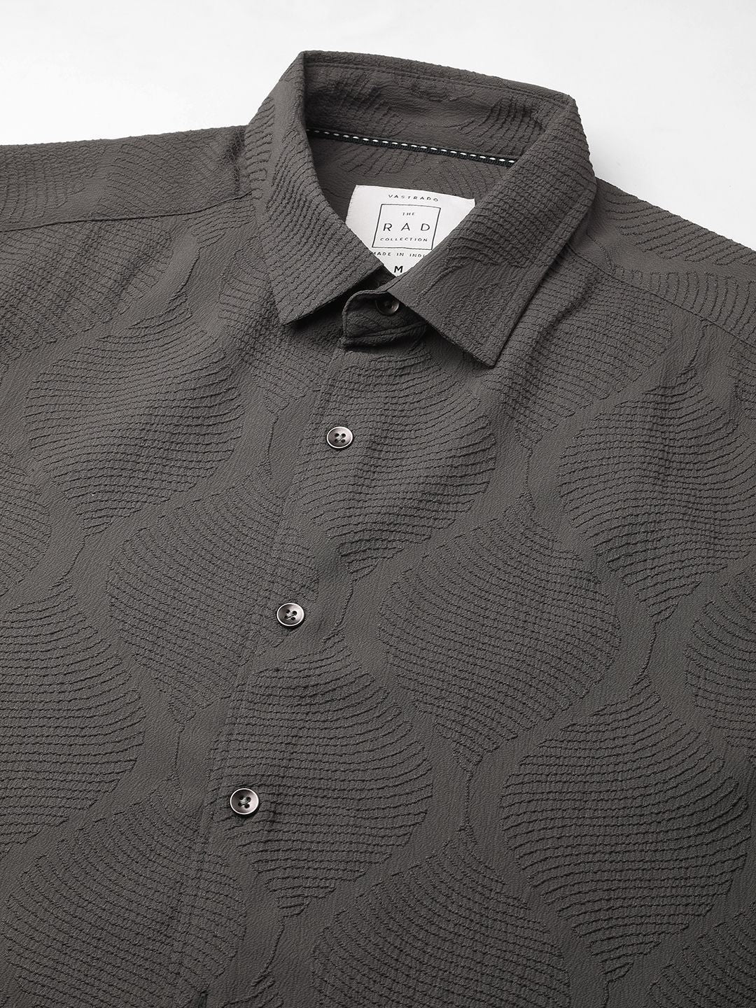 VASTRADO Men Classic Spread Collar Textured Solid Slim Fit Casual Shirt