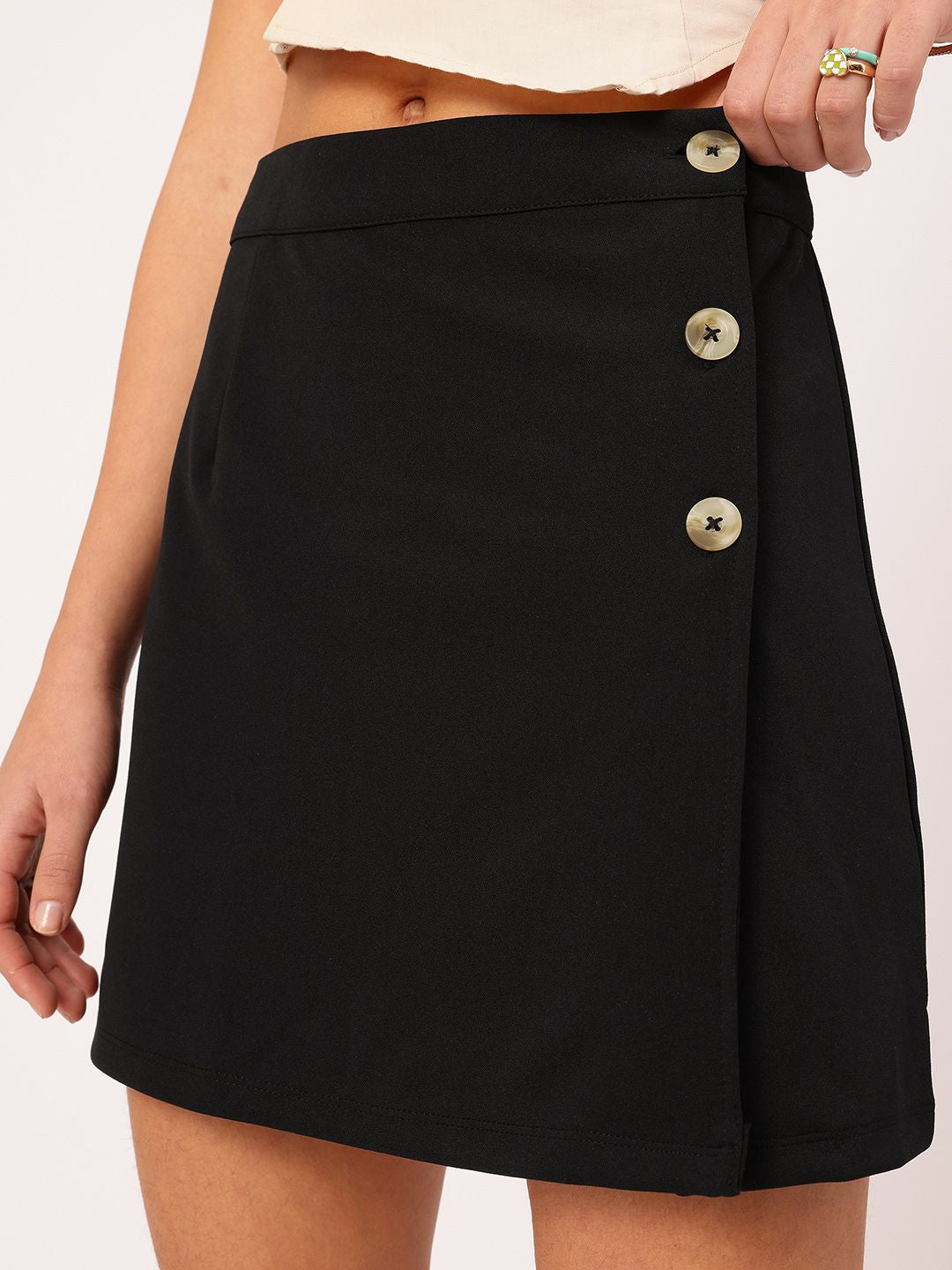 DressBerry Edgy Elegance Slit Straight Mini Skirt
