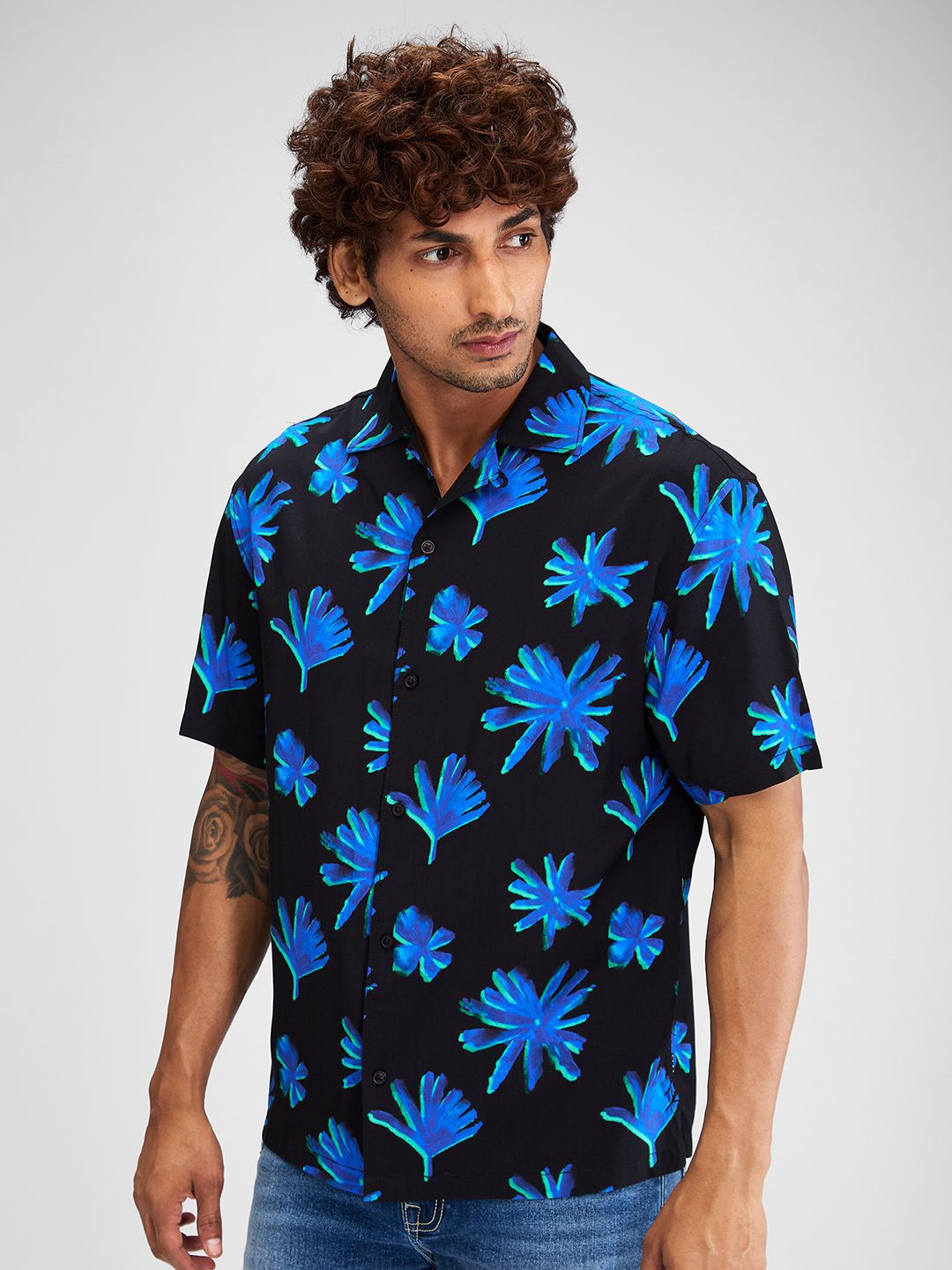 SPYKAR Men Floral Opaque Printed Casual Shirt