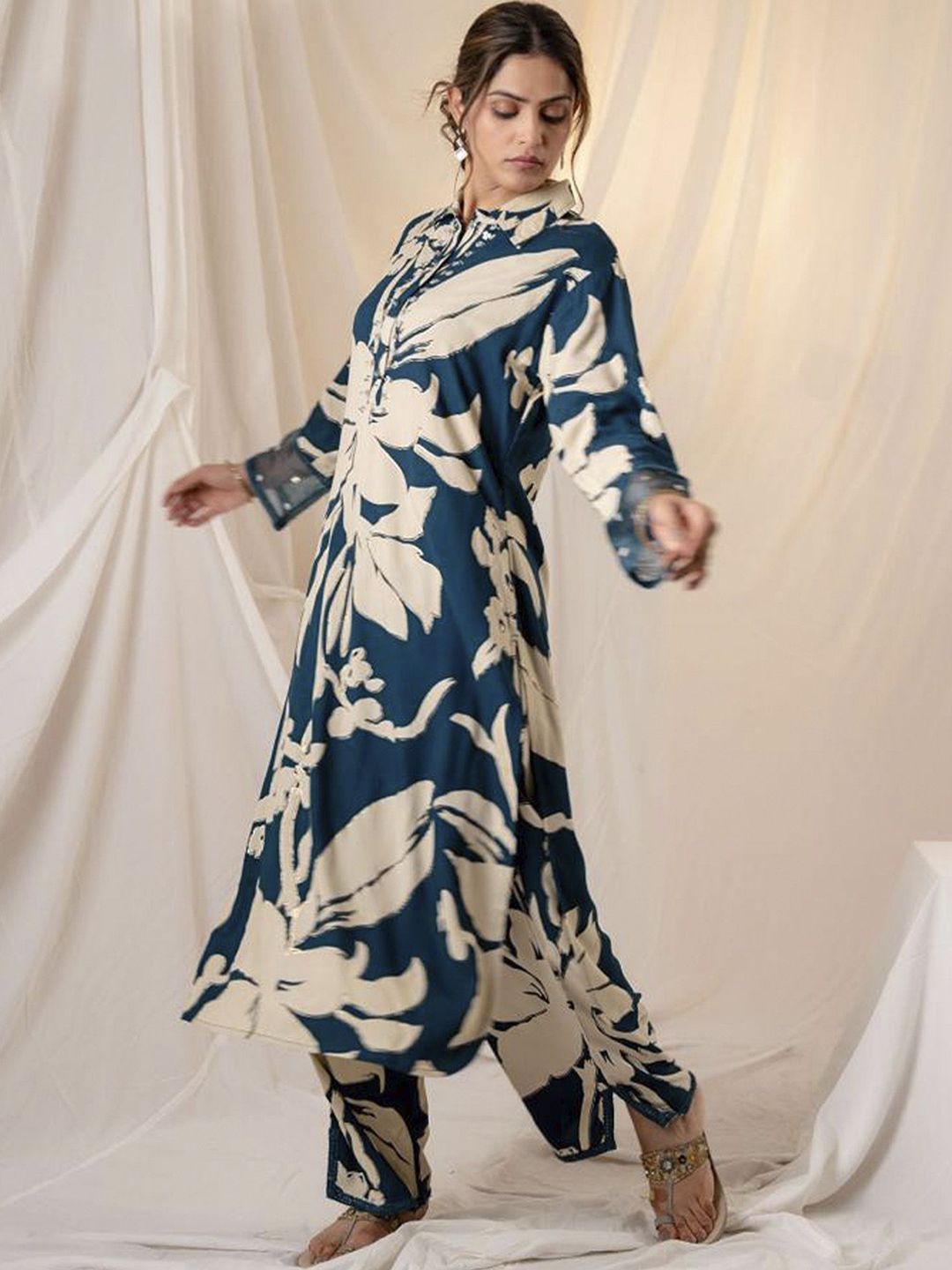Indo Era Floral Printed Straight Kurta with Palazzos