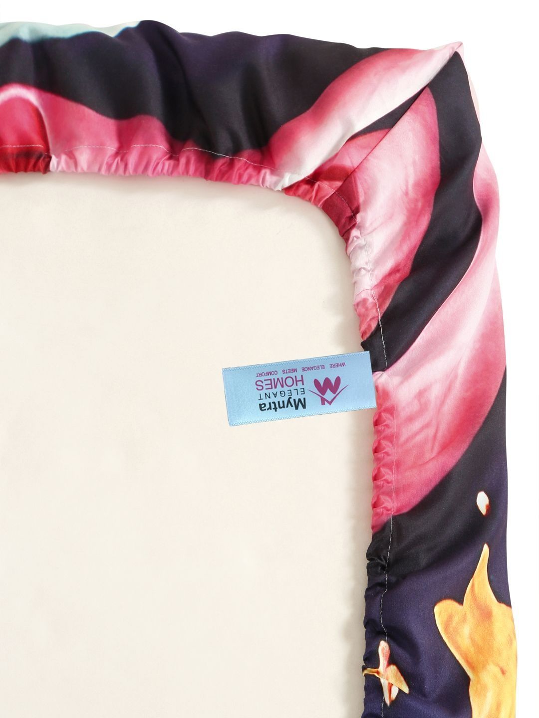 Myntra Elegant Homes Watak Kartun Pelbagai Warna 300 TC Cadar King dengan 2 Sarung Bantal