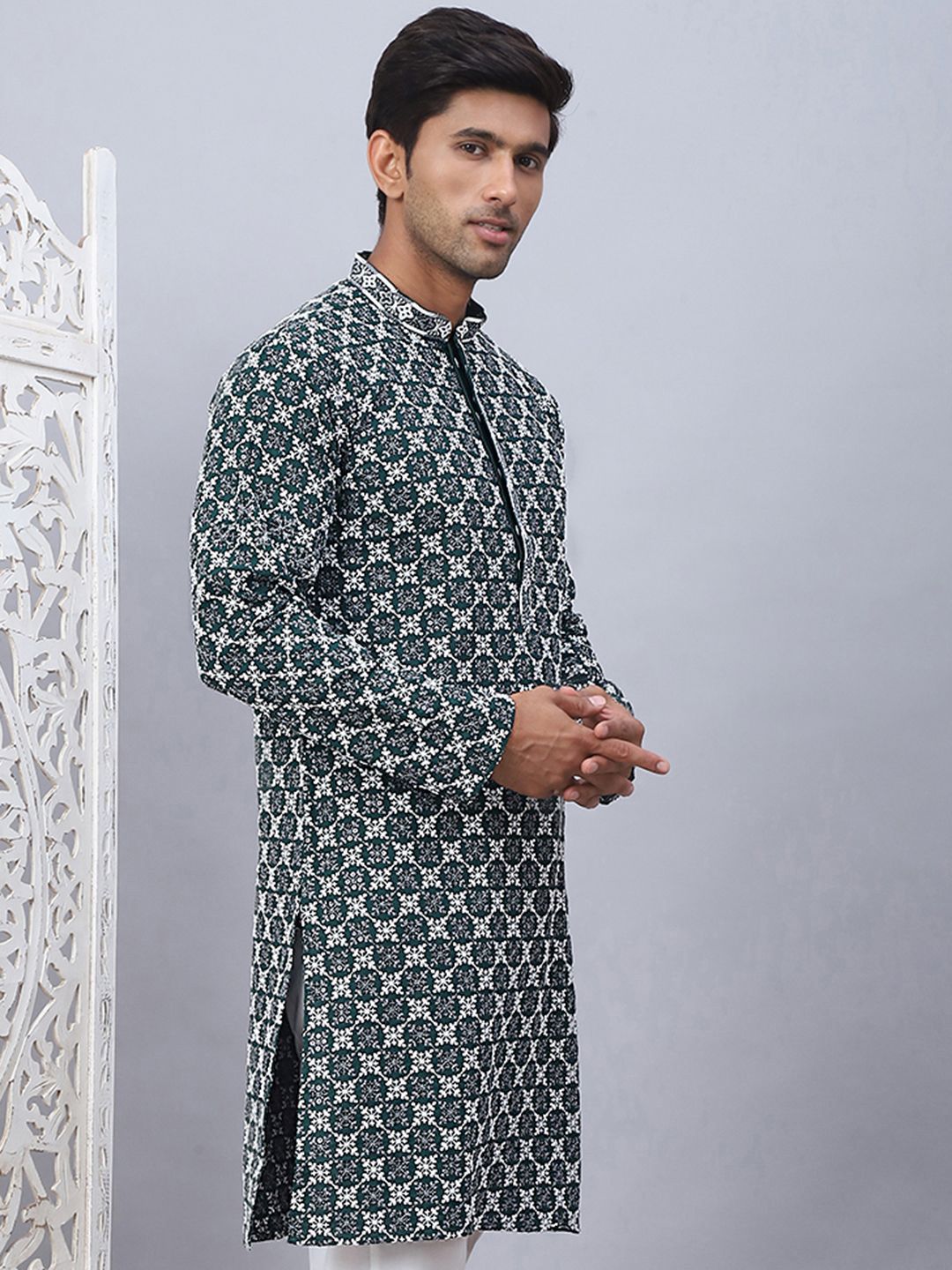 Jompers Floral Printed Mandarin Collar Straight Kurta