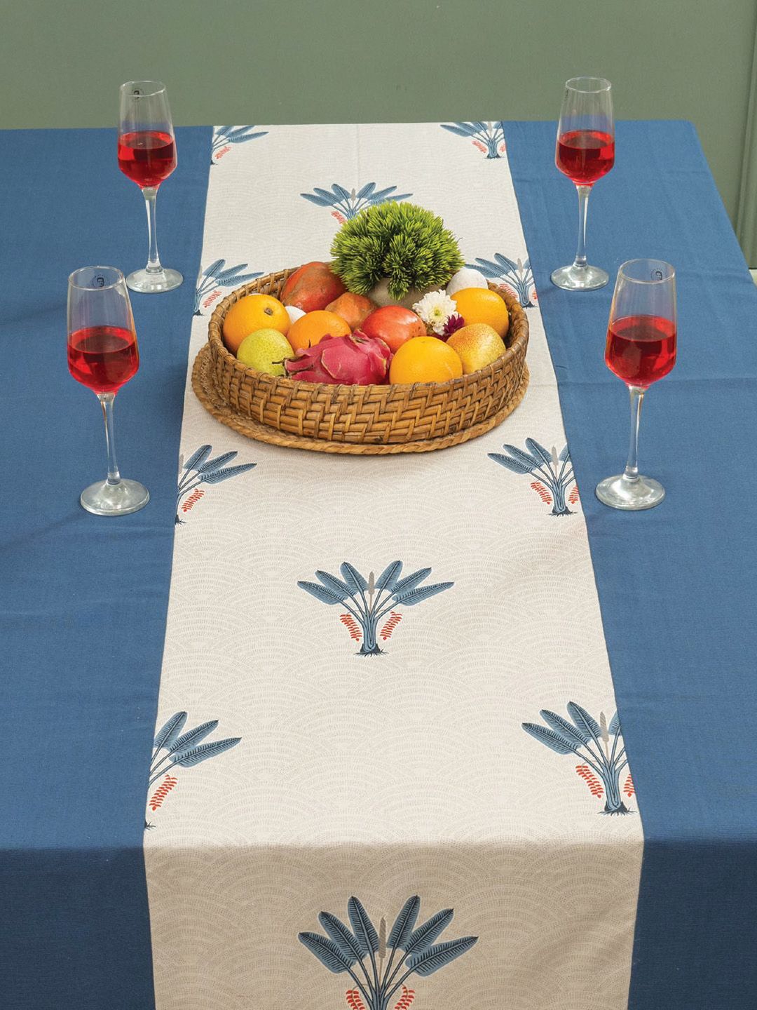 URBAN SPACE Blue & White Floral Anti-Slip Cotton 4-Seater Table Cover