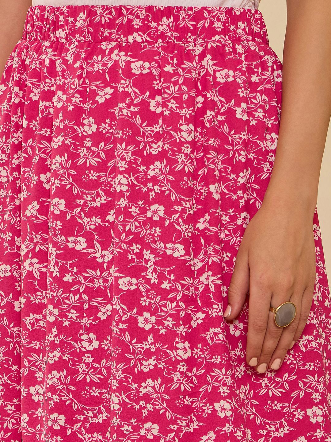 Berrylush Floral Printed A-Line Midi Skirt