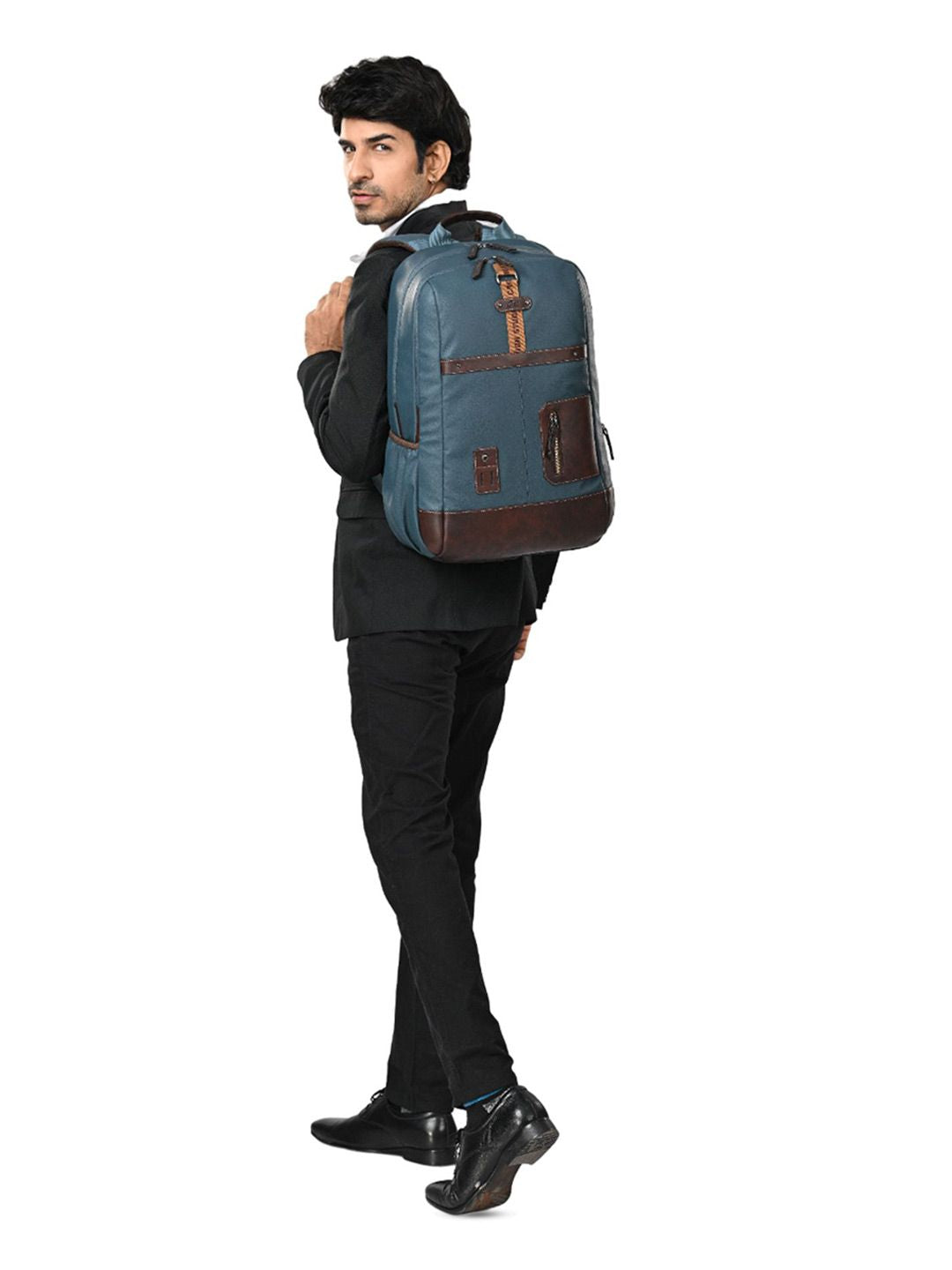 Gear Unisex Backpack