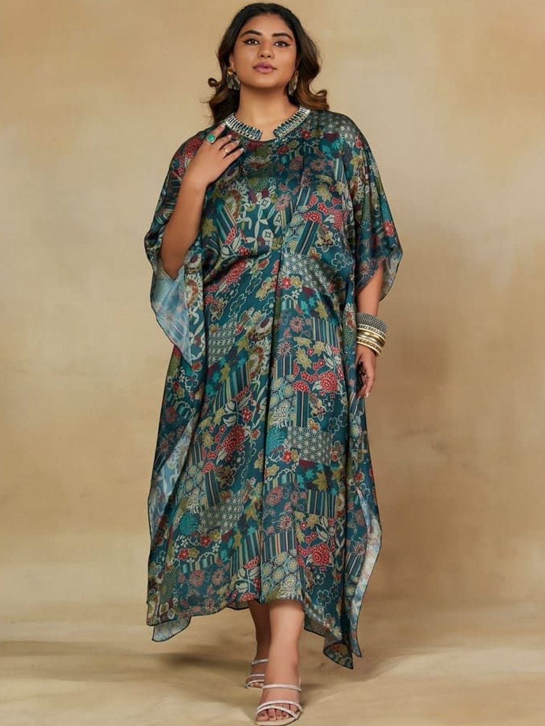Mamicha Floral Print Kimono Sleeve Georgette Kaftan Maxi Dress