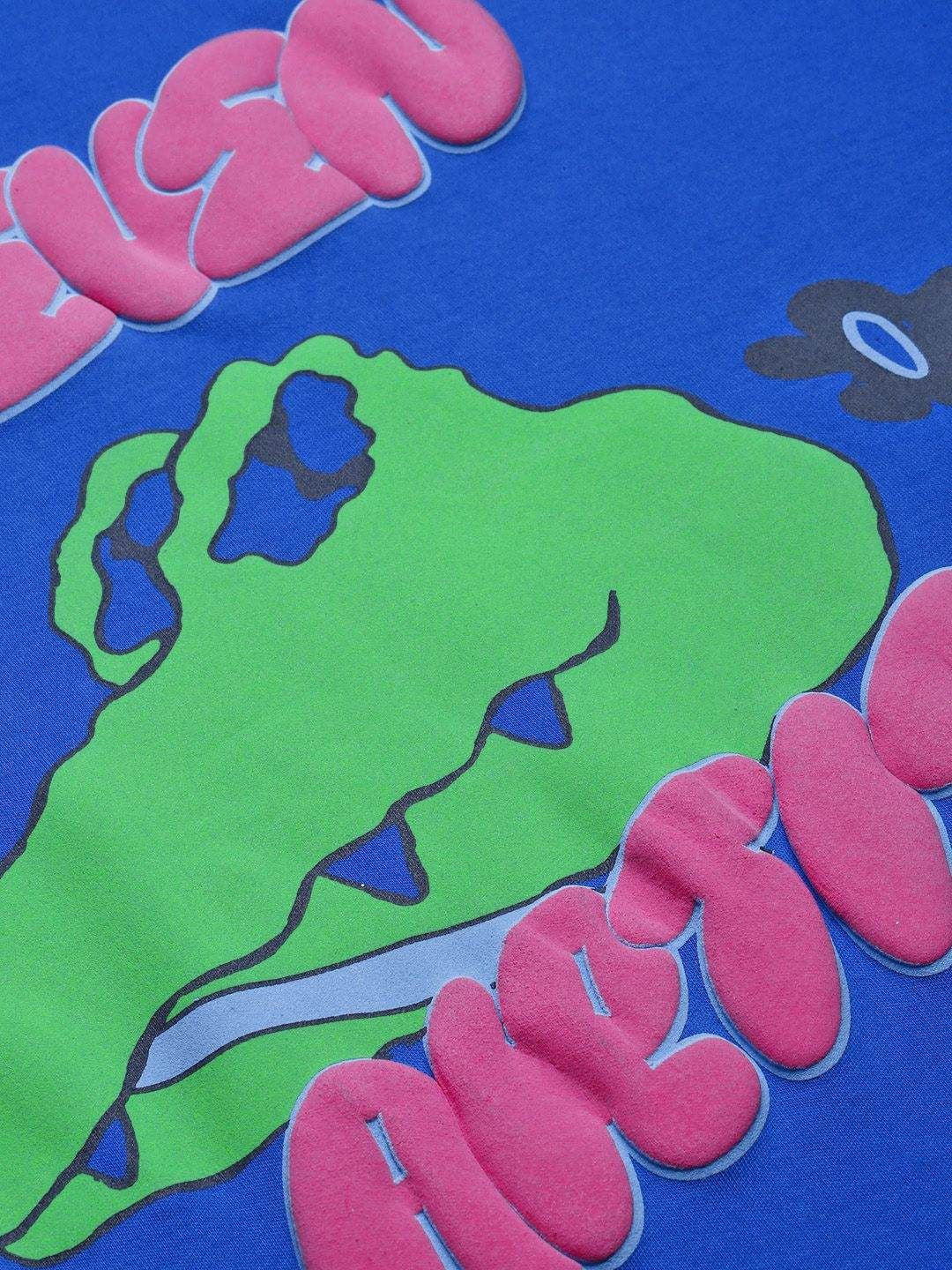 Bene Kleed Men Puff Print Drop-Shoulder T-Shirt