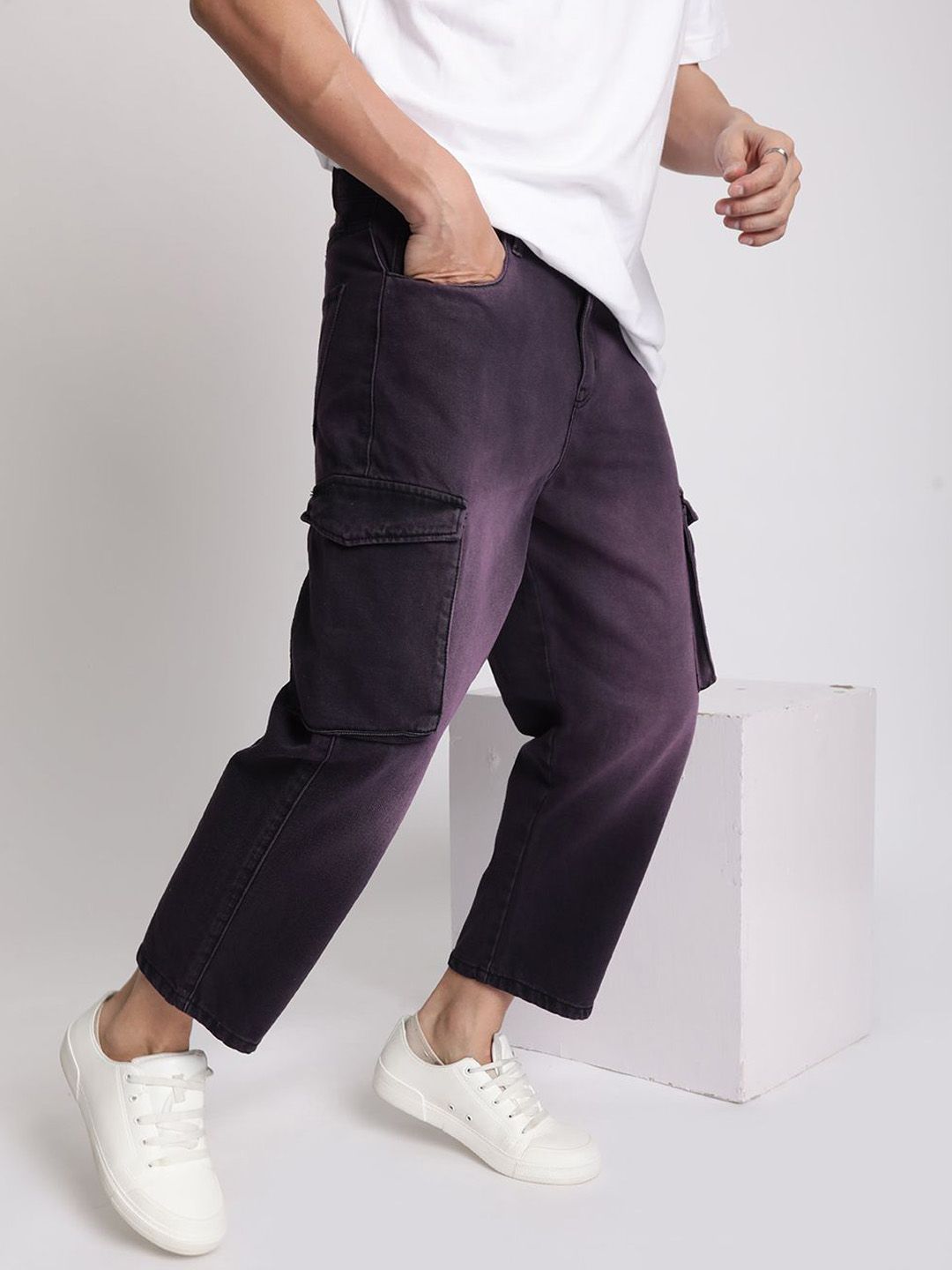 Bene Kleed Men Losse Fit Cropped Tinted Cargo Jeans