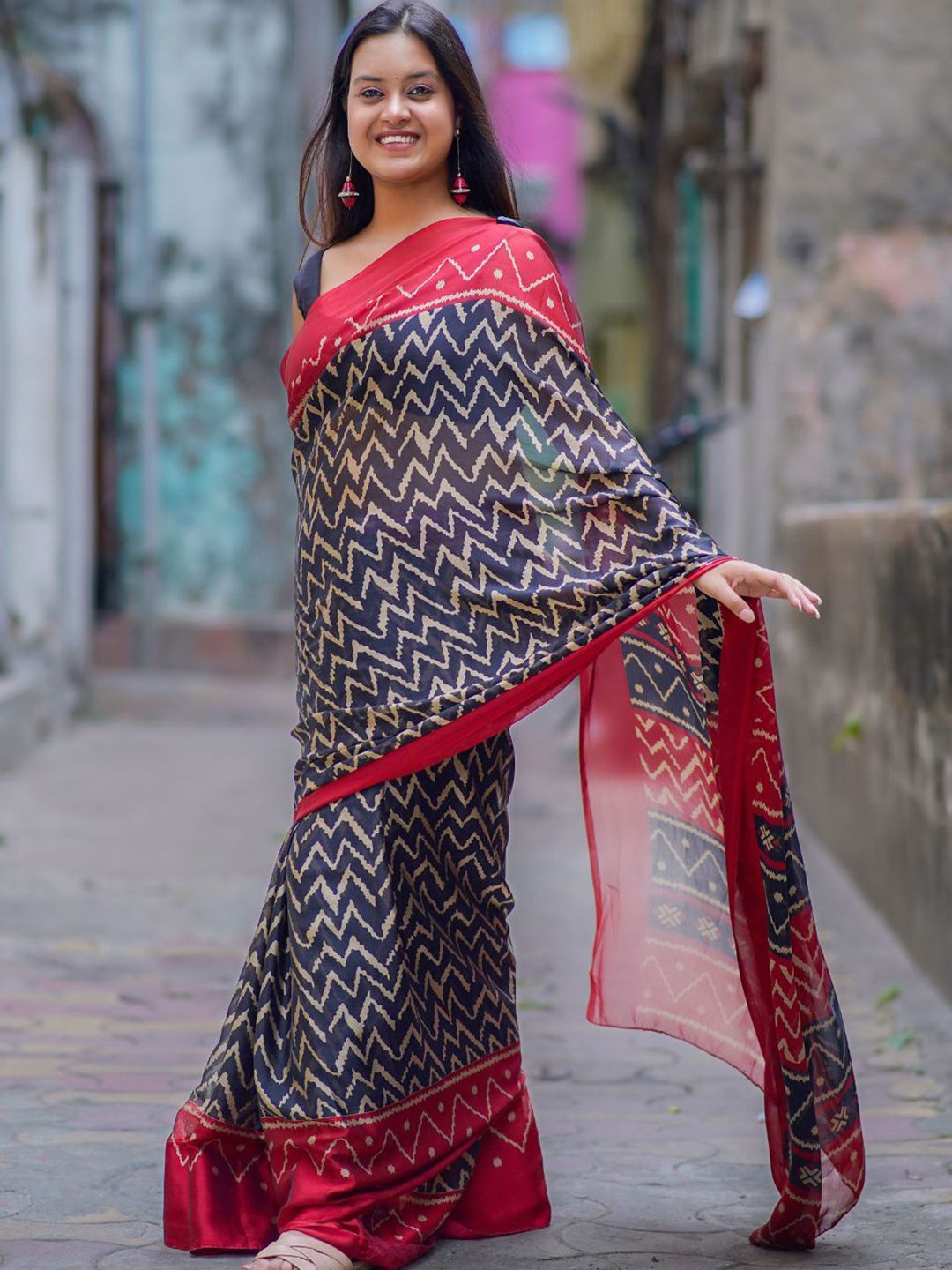 KALINI Ethnic Motifs Poly Georgette Saree