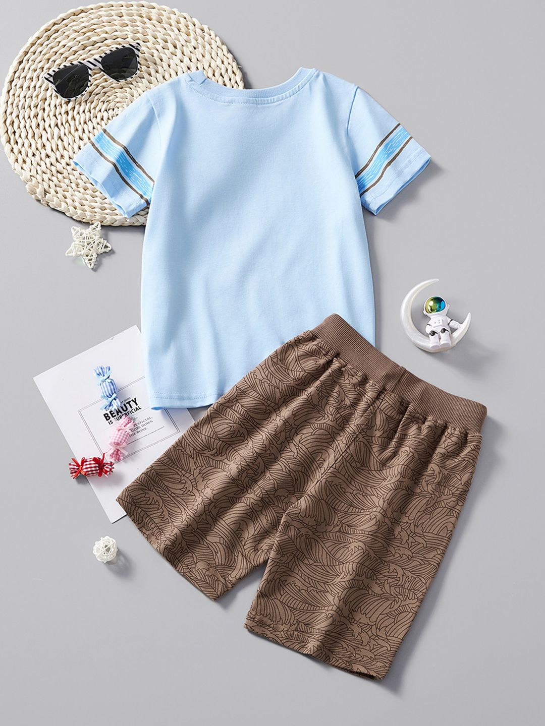 YK Boys Printed T-shirt With Shorts Clothing Set