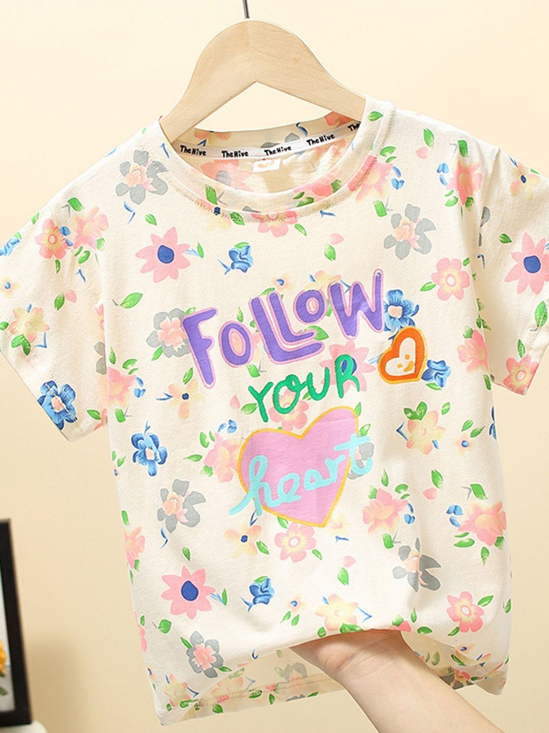 YK Girls Typography Printed Tropical Applique T-shirt