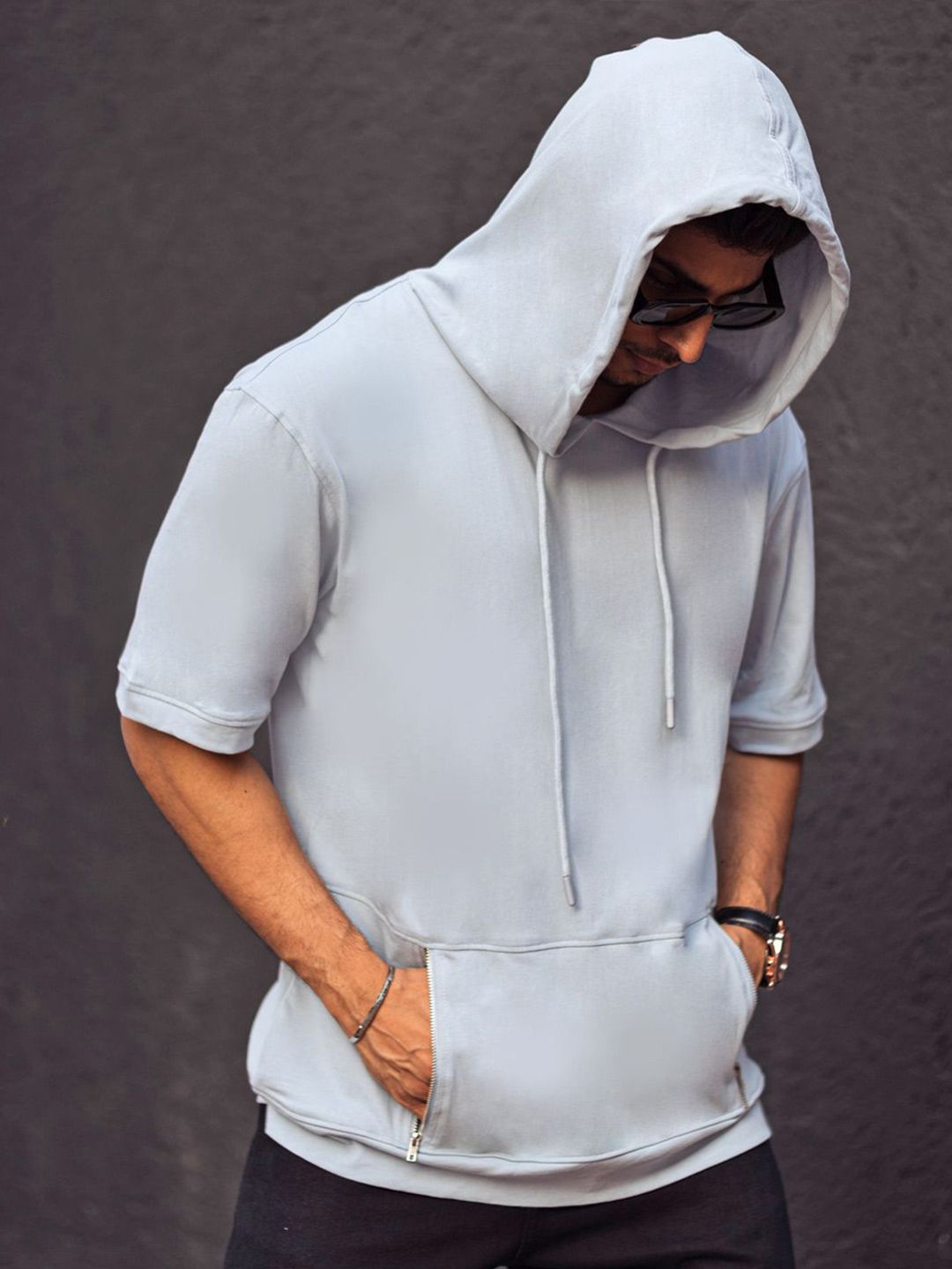 Powerlook Men Solid Hood Cotton Oversized T-Shirt