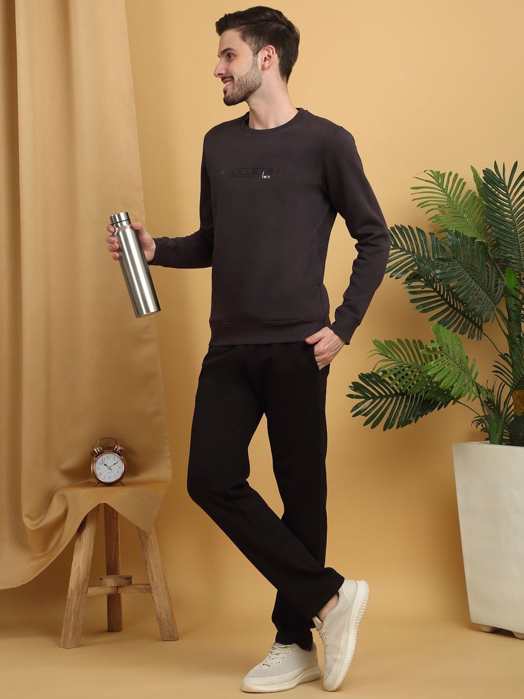 Sweet Dreams Men Round Neck Tracksuits