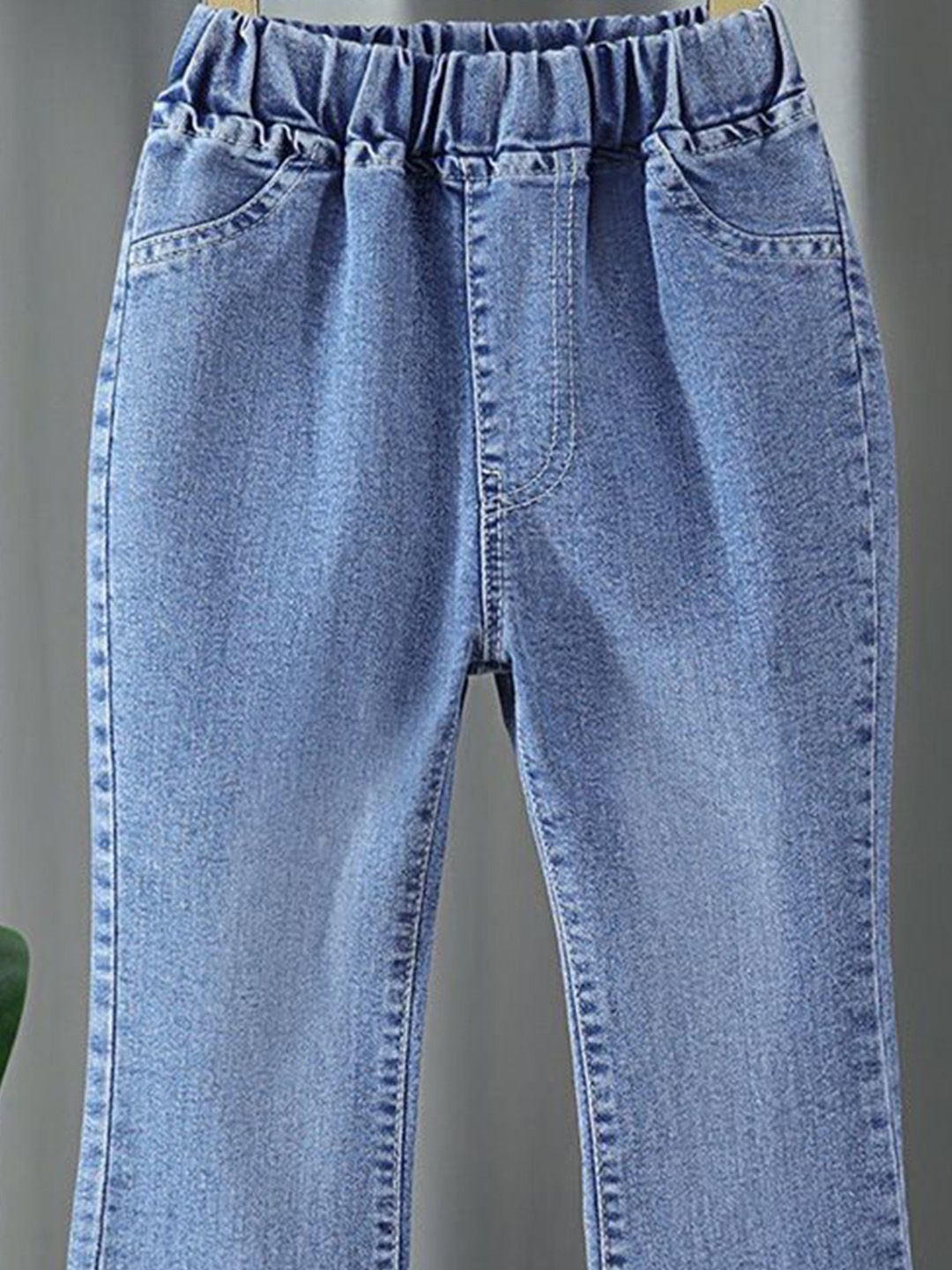 YK Girls Comfort Relaxed Fit High-Rise Light Fade Embellished Stretchable Jeans