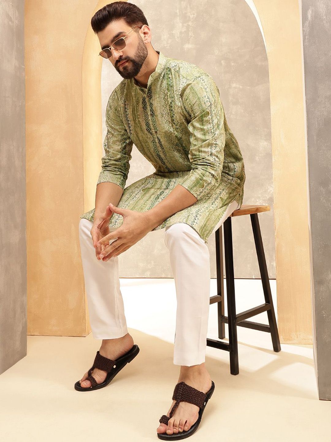 SOJANYA Motif Etnik Printed Band Collar Cotton Silk Straight Kurta