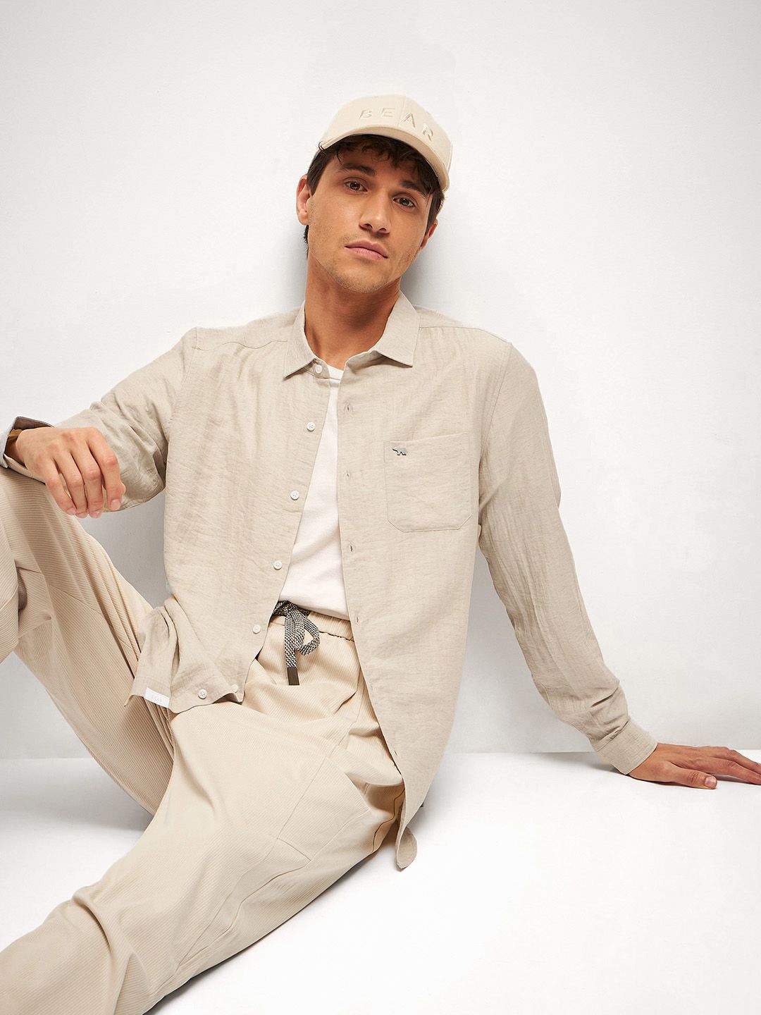 THE BEAR HOUSE Men Slim Fit Opaque Casual Shirt