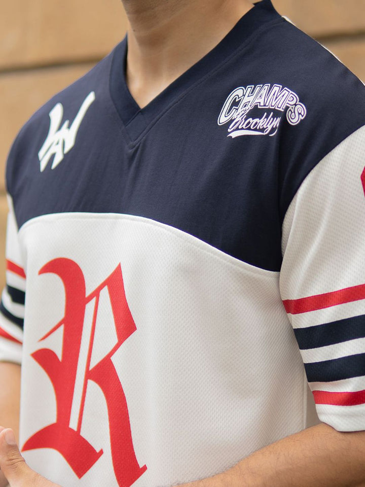 Powerlook Men Typography Printed V-Neck Drop-Shoulder Sleeves T-shirt