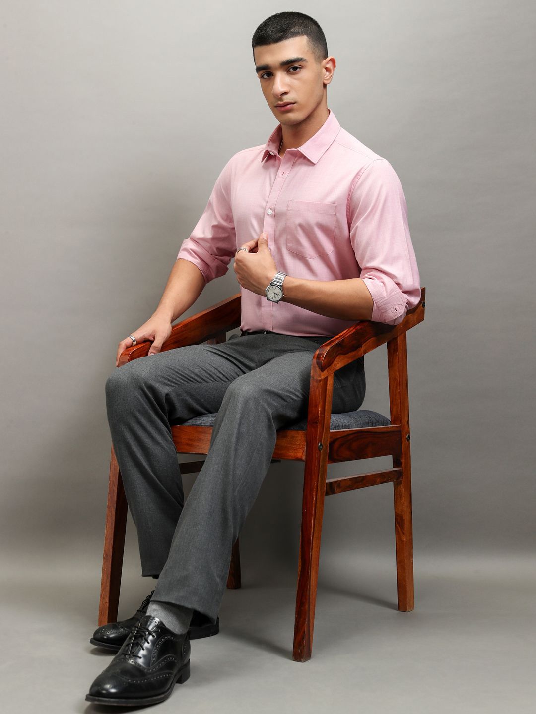 Highlander Men Solid Formal Slim Fit shirt