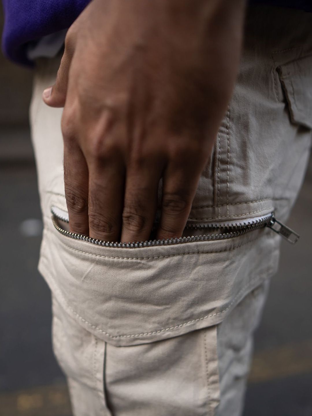 Powerlook Men Beige Regular Fit Cargo Pant