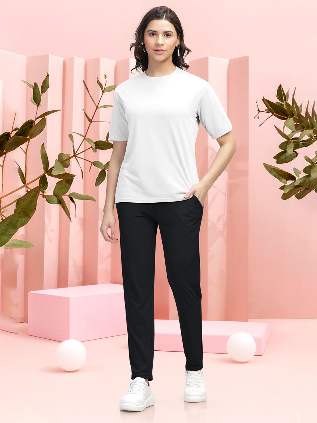 HELLCAT Women T-shirt