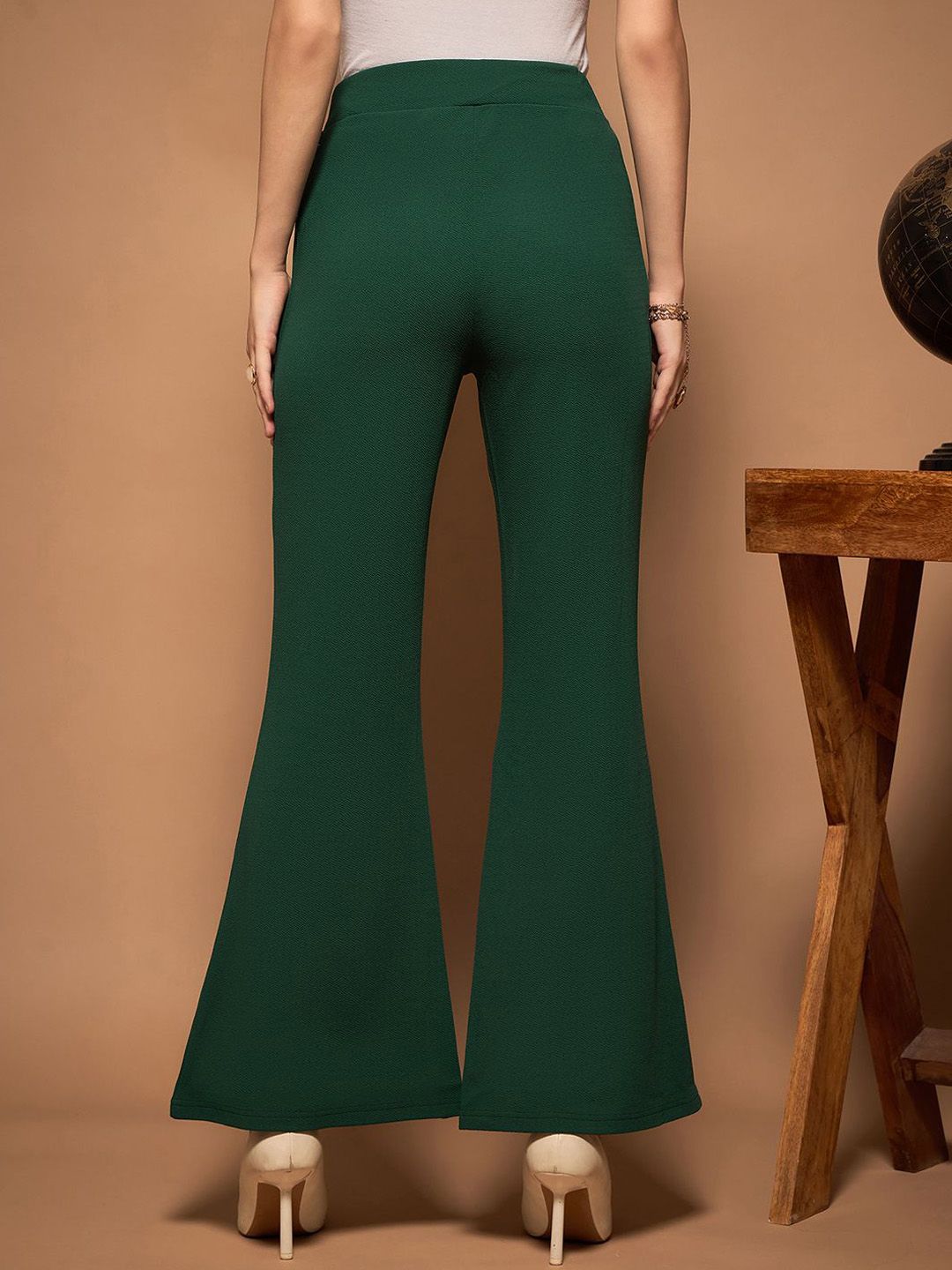 Berrylush Women Relaxed High-Rise Trousers