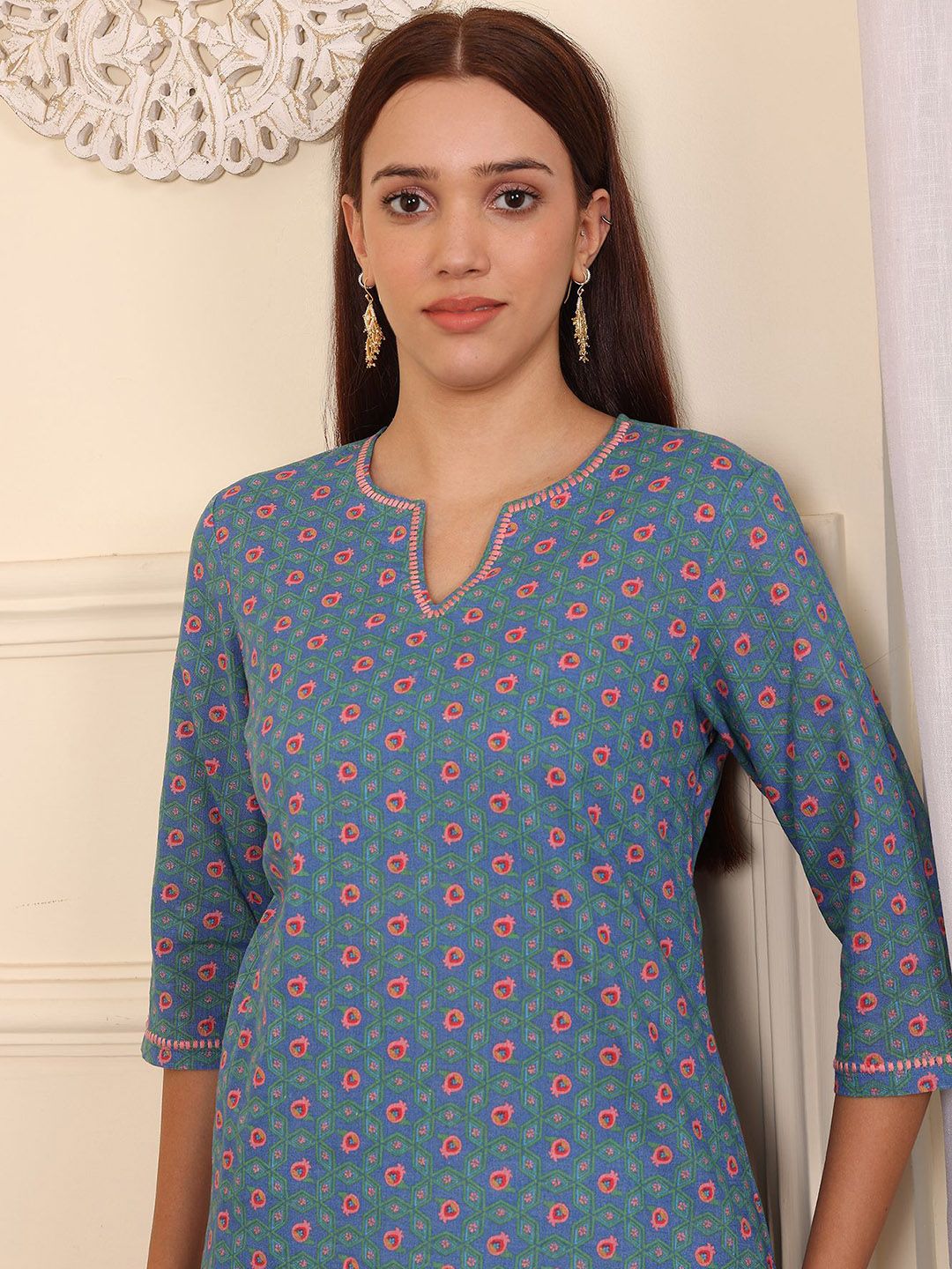 W Women Floral Printed Thread Work Kurta