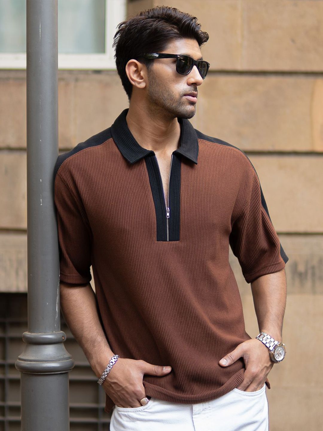 Powerlook Colourblock  Polo Collar Drop-Shoulder Sleeves Oversized T-shirt