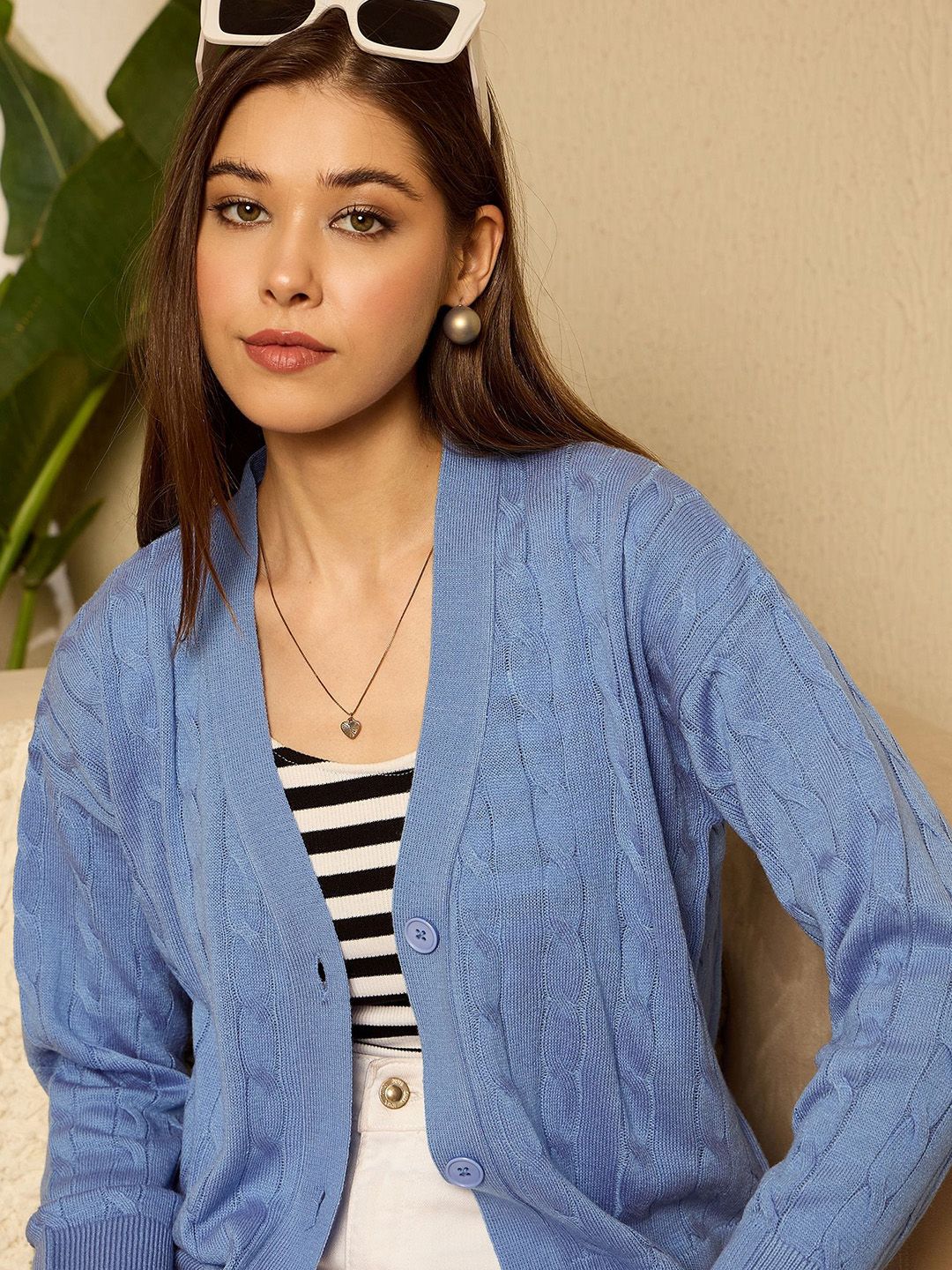 Berrylush Women V-Neck Cardigan