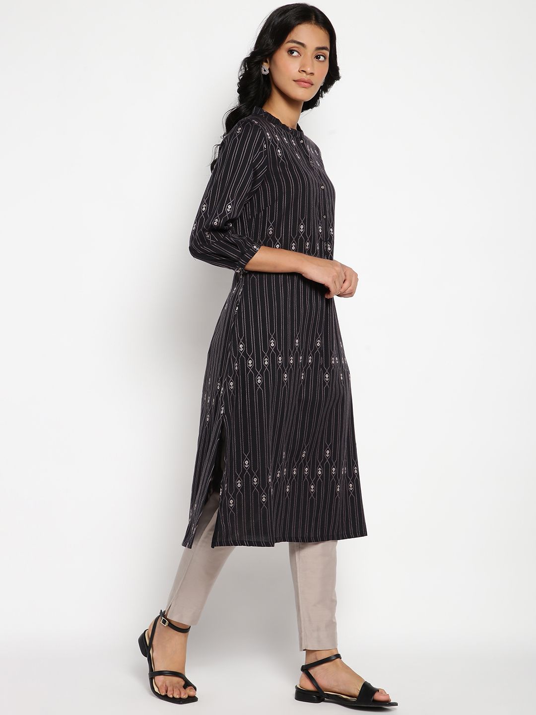 W Striped Mandarin Collar Thread Work Cotton A-Line Kurta