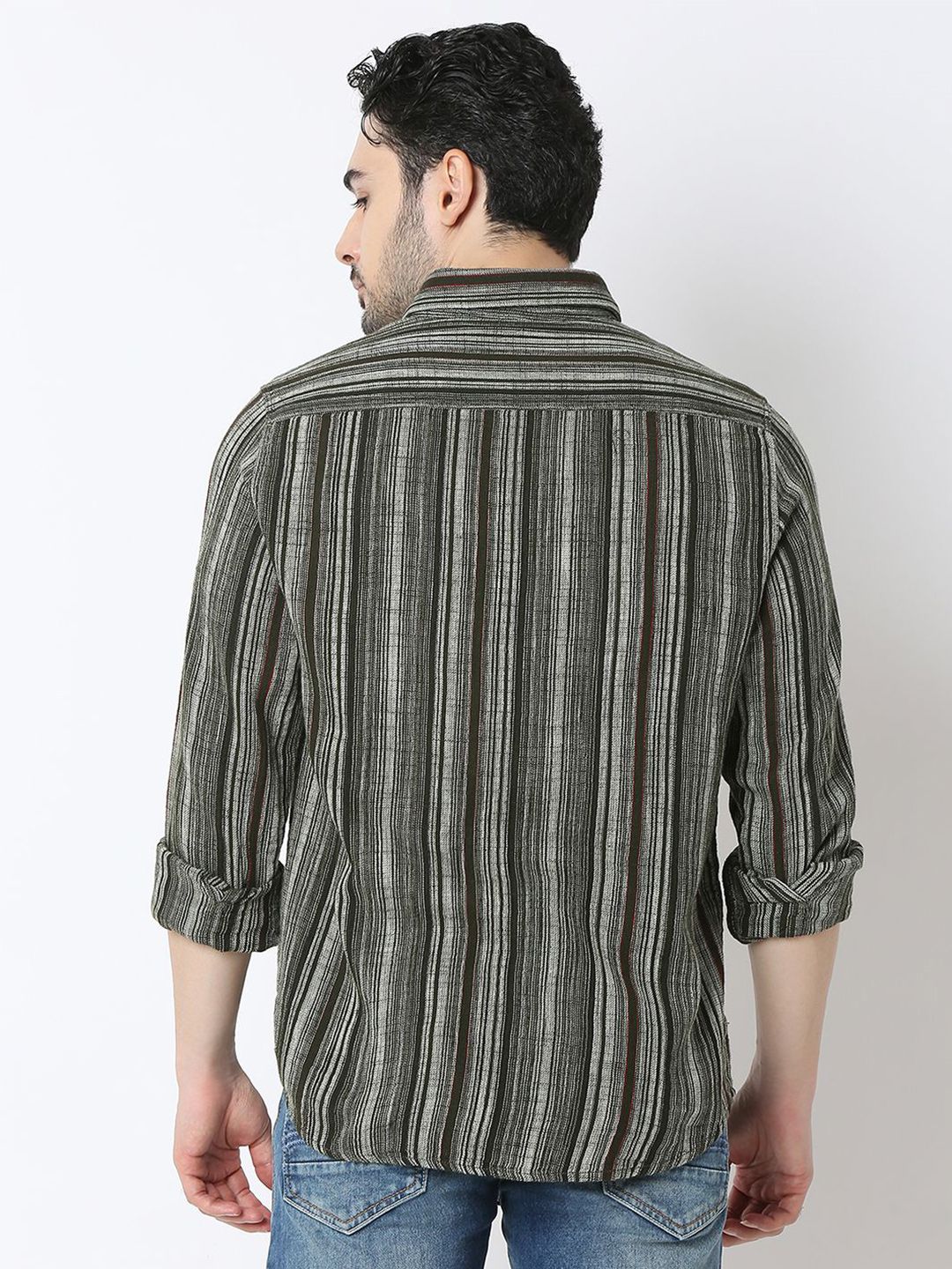 SPYKAR Men Slim Fit Opaque Striped Casual Shirt