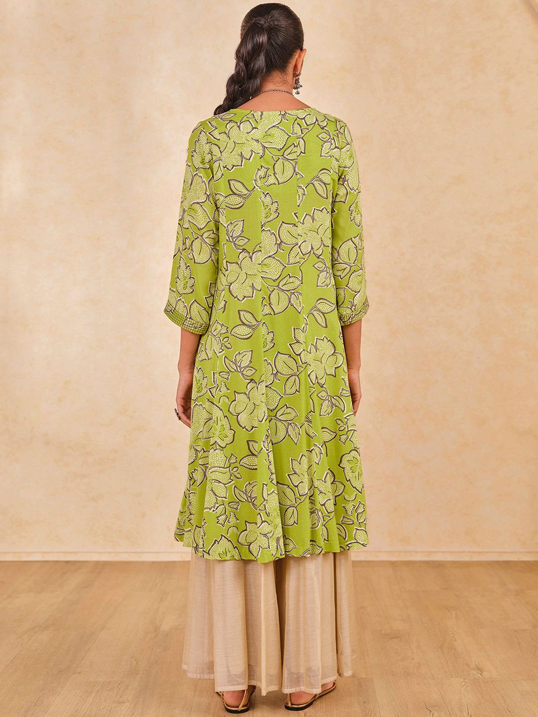 Global Desi Floral Printed V-Neck A-Line Kurta