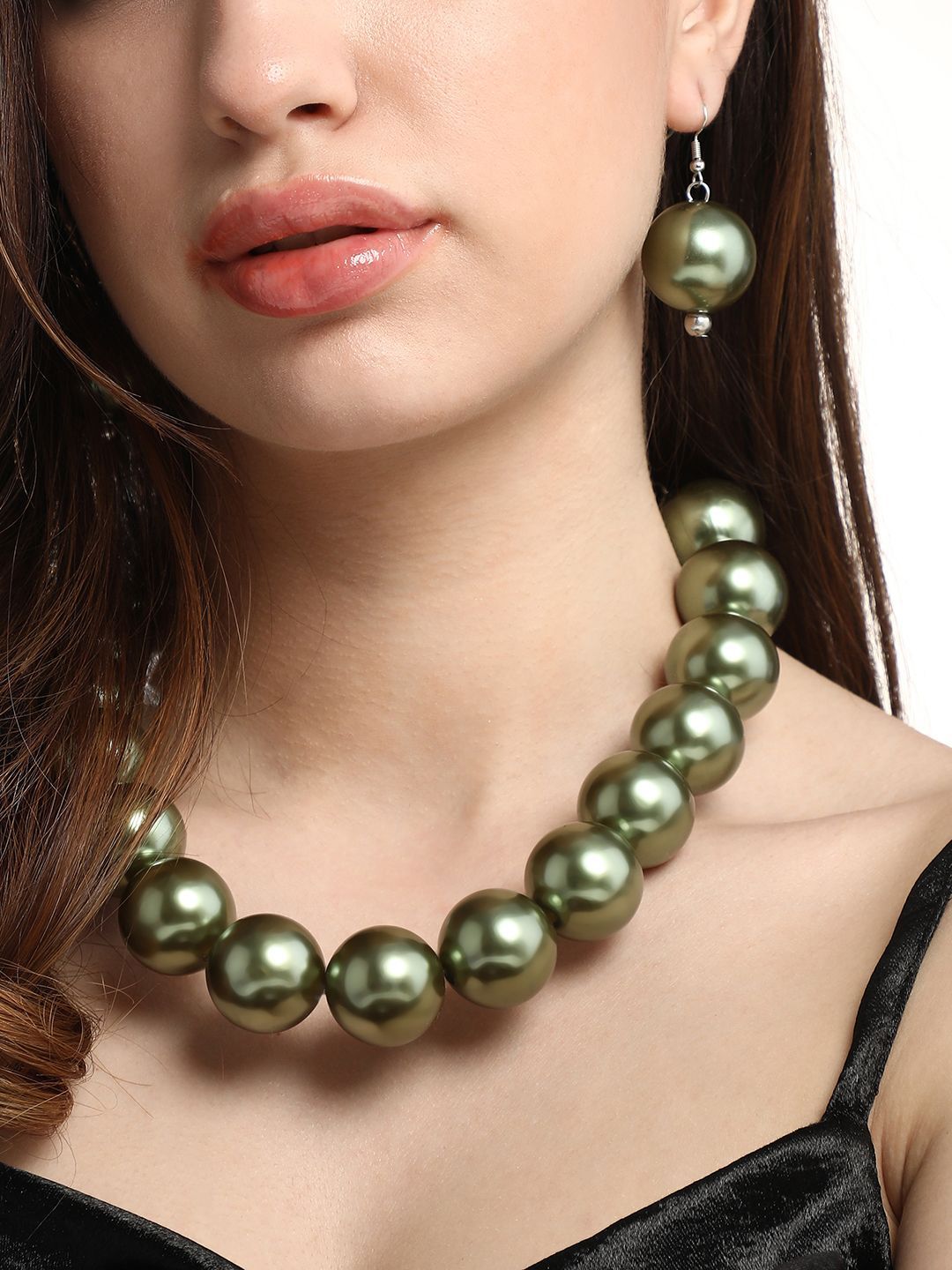 SOHI The Majest Jewellery Set