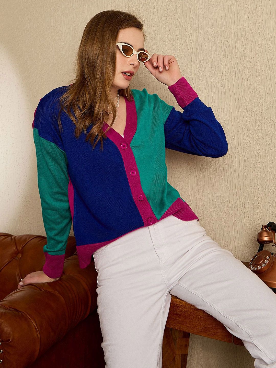 Berrylush Women Colourblocked Cardigan