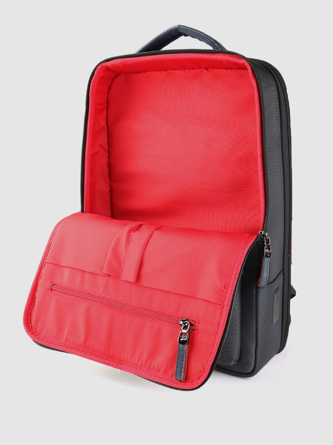 Lino Perros Unisex Solid Backpack 14.4 L