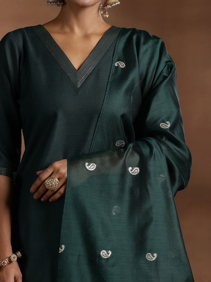 Libas V-Neck Kurta with Salwar & Dupatta