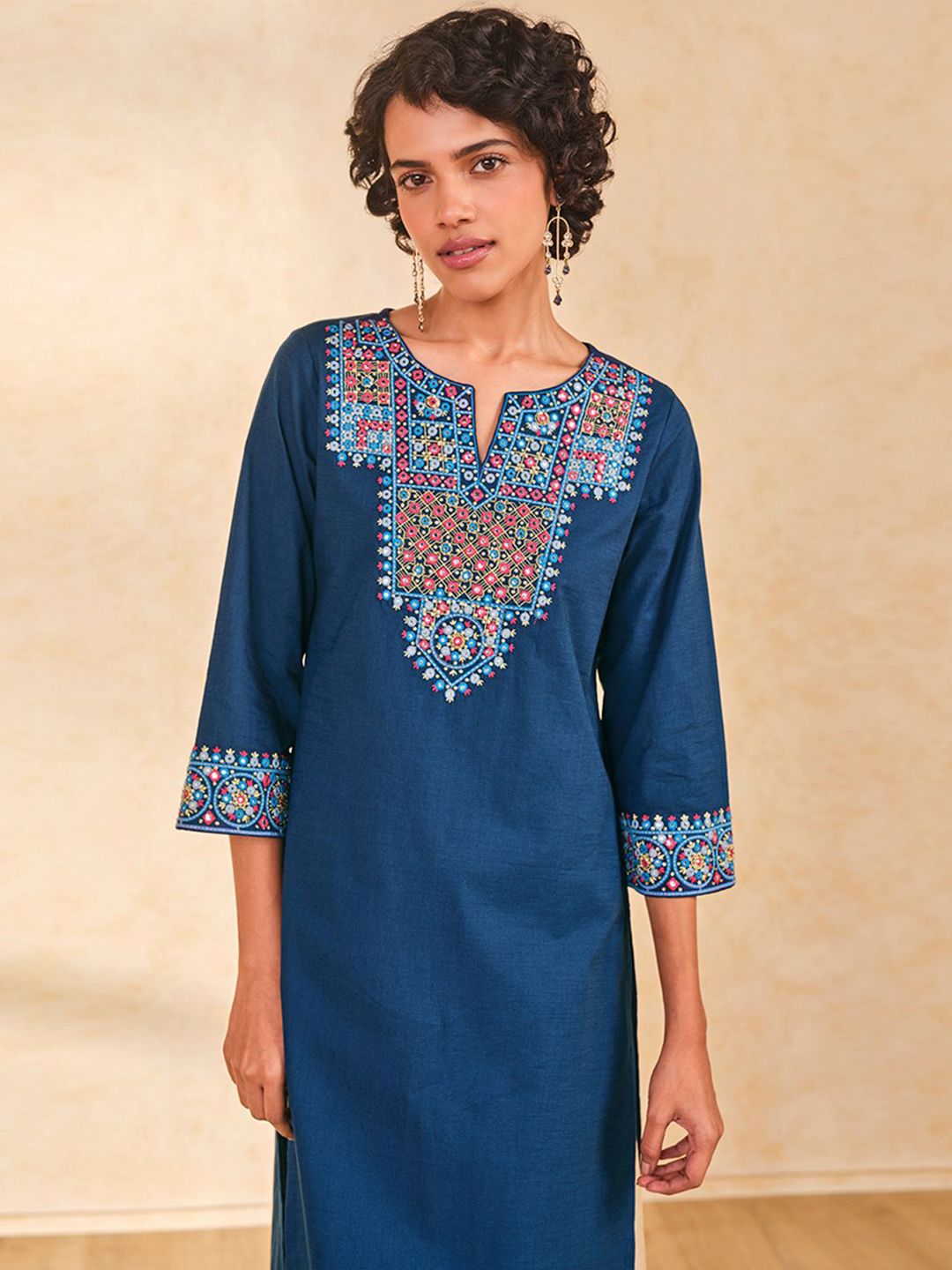 Global Desi Ethnic Motifs Yoke Design Mirror Work Pure Cotton Straight Kurta