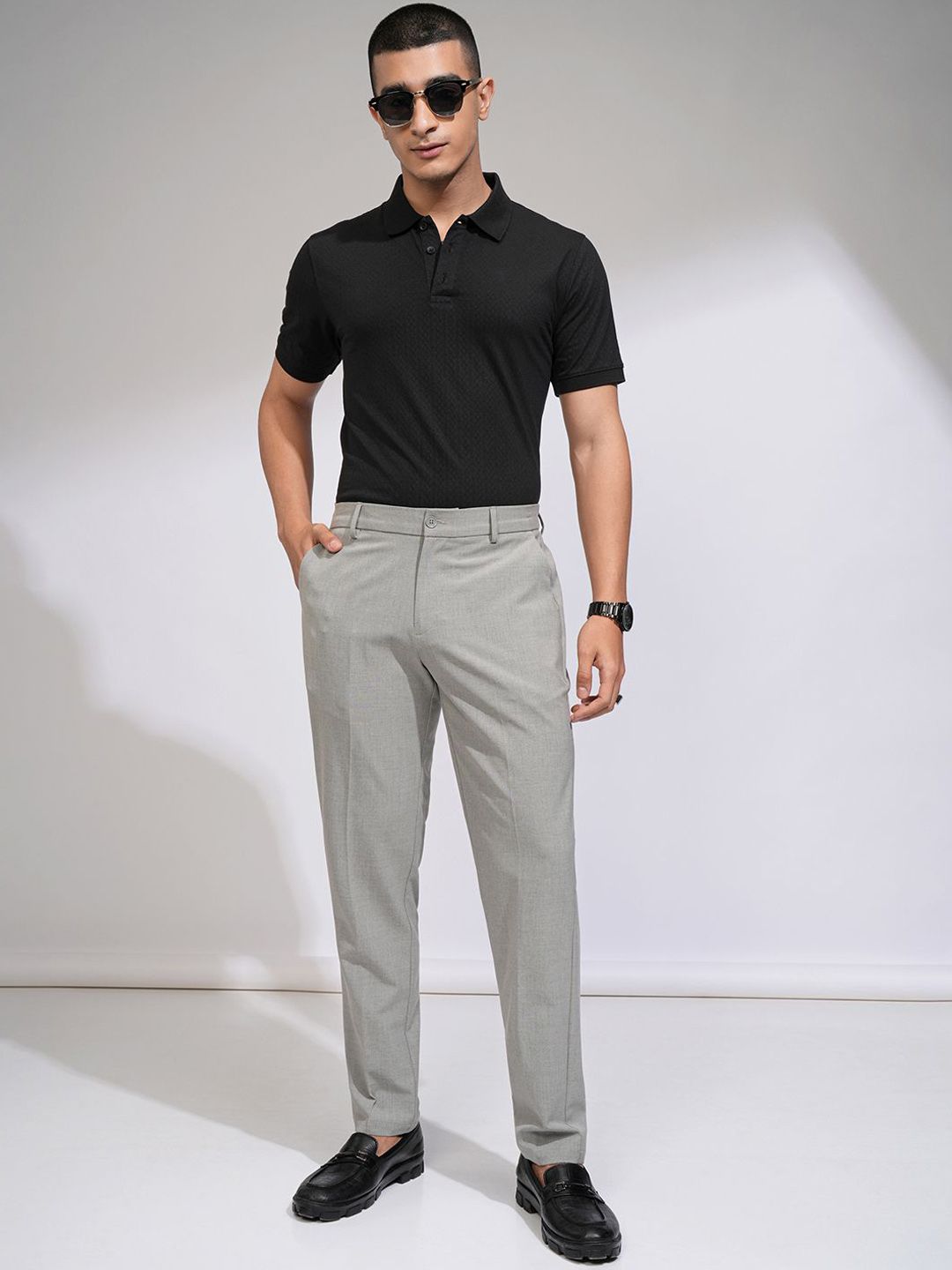 HIGHLANDER Men Corduroy Textured Smart Formal Pant