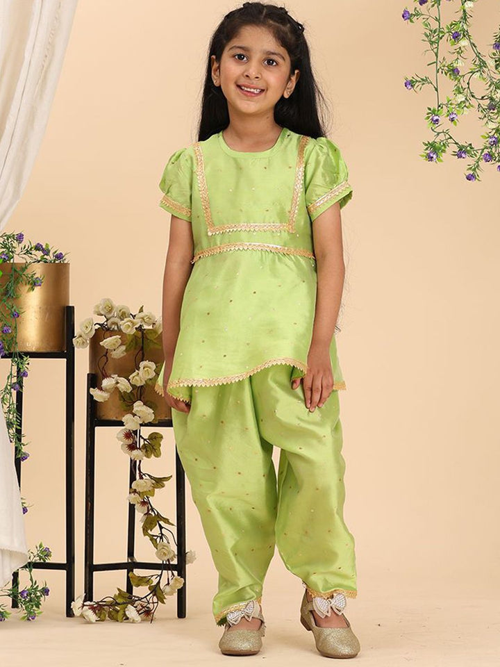 Cutiekins Girls Ethnic Motifs Empire Gotta Patti Kurta with Dhoti Pants