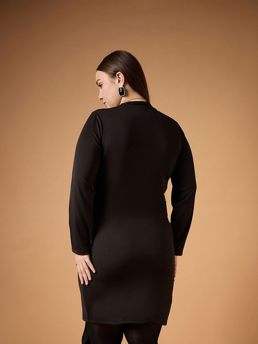 SASSAFRAS Curve Scuba Bodycon Dress